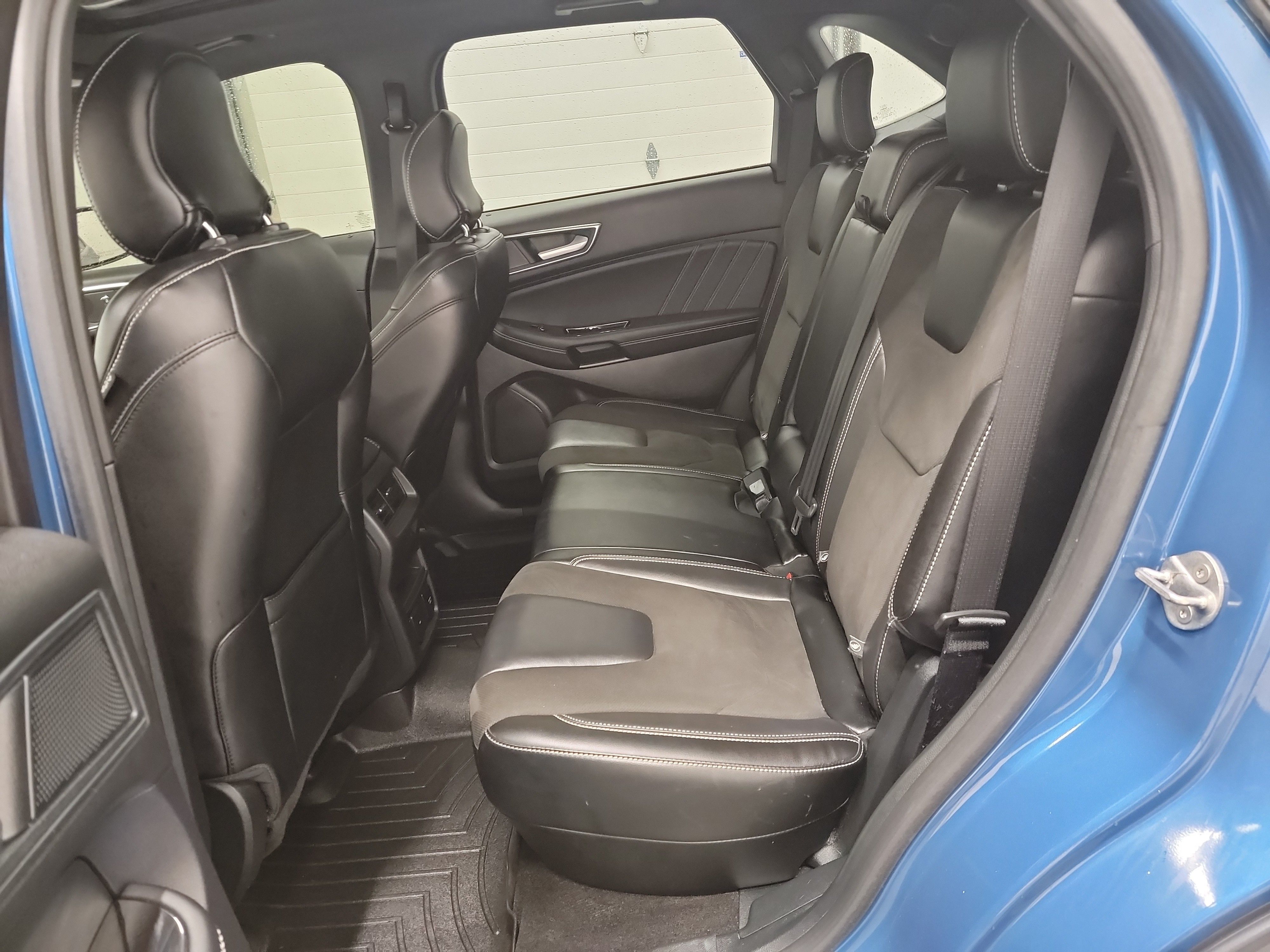 2019 Ford Edge ST photo
