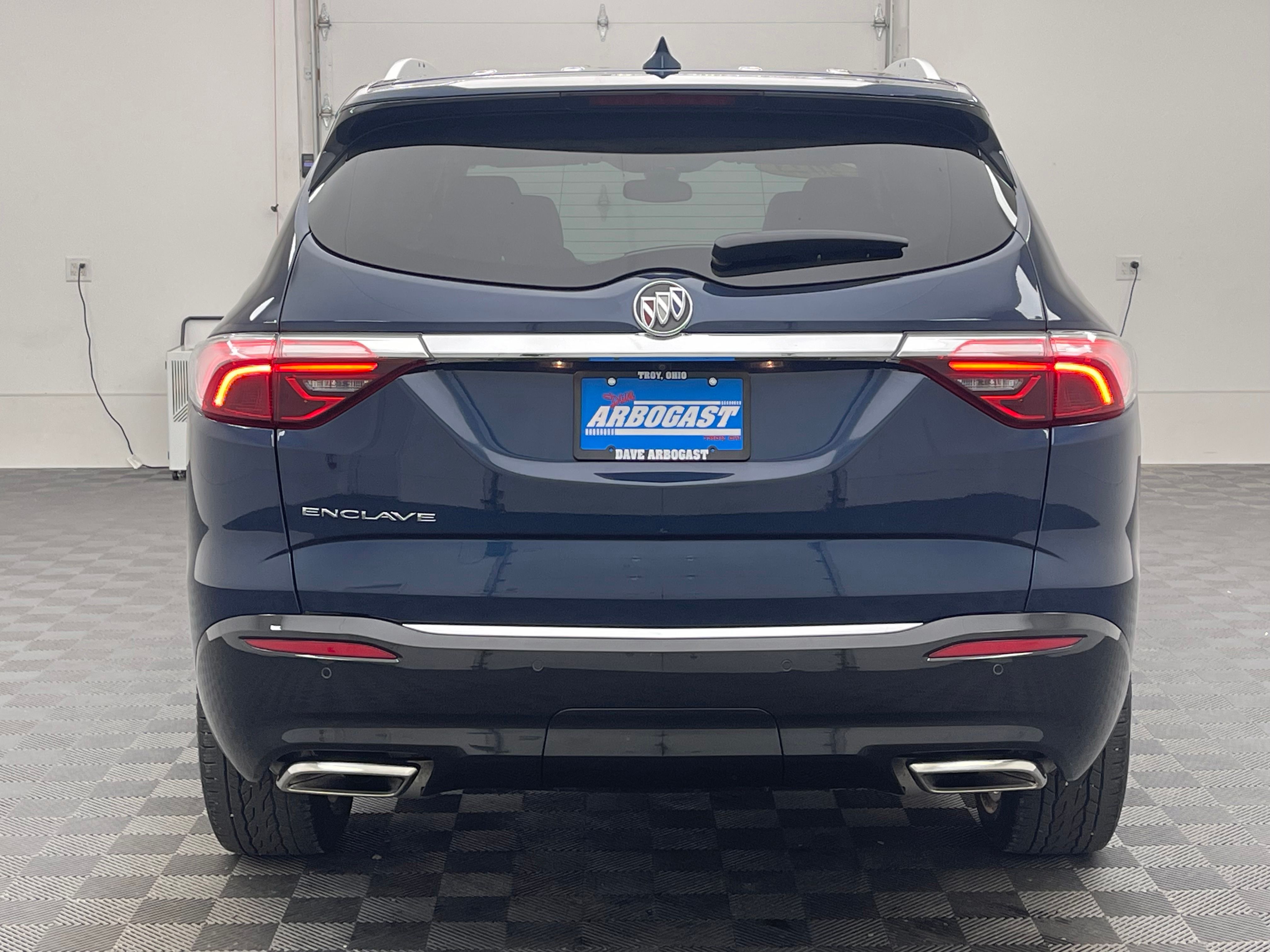 Used 2023 Emperor Blue Metallic Buick Essence image 8