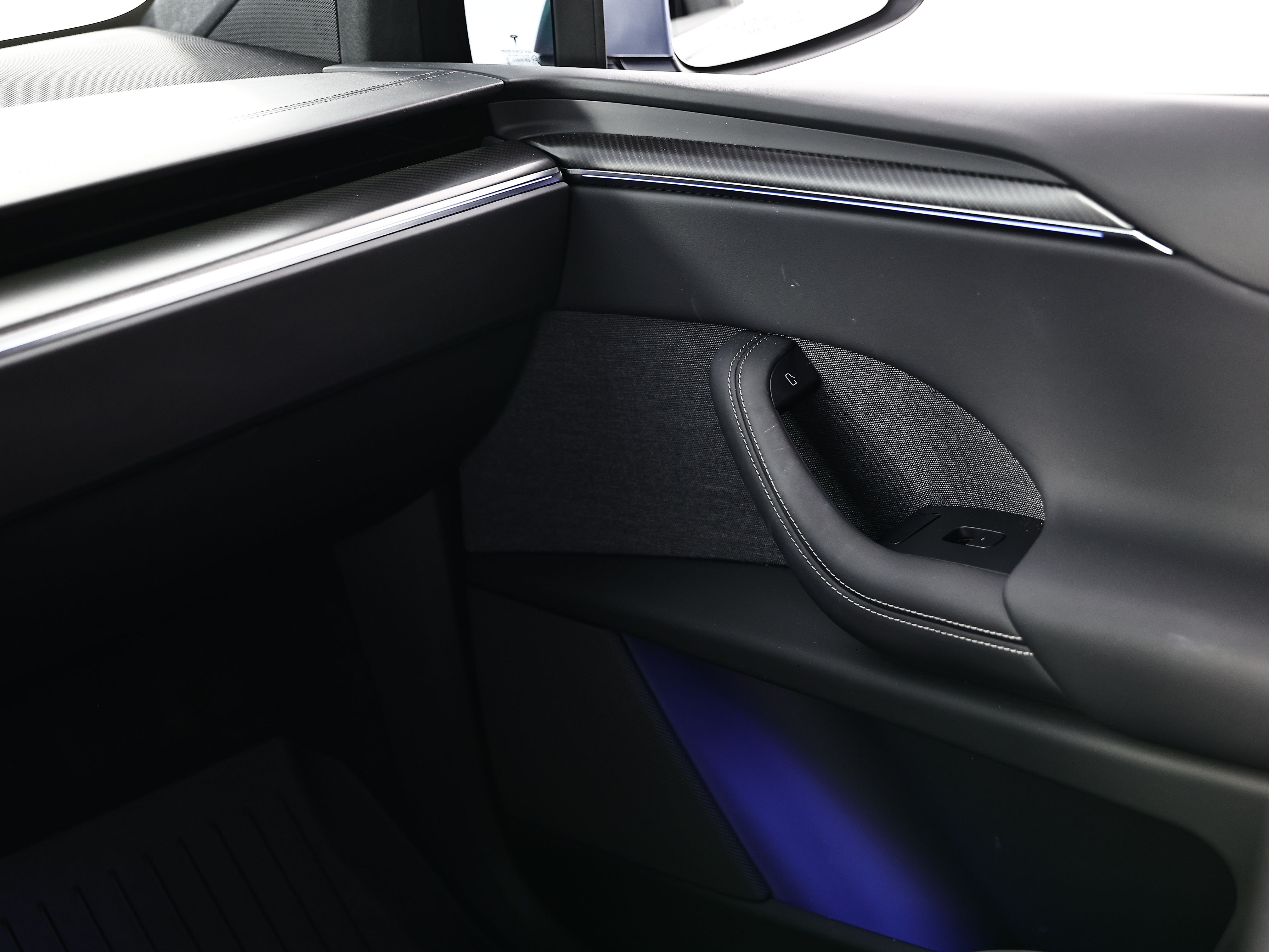 Used 2026 Blue Tesla Plaid image 34