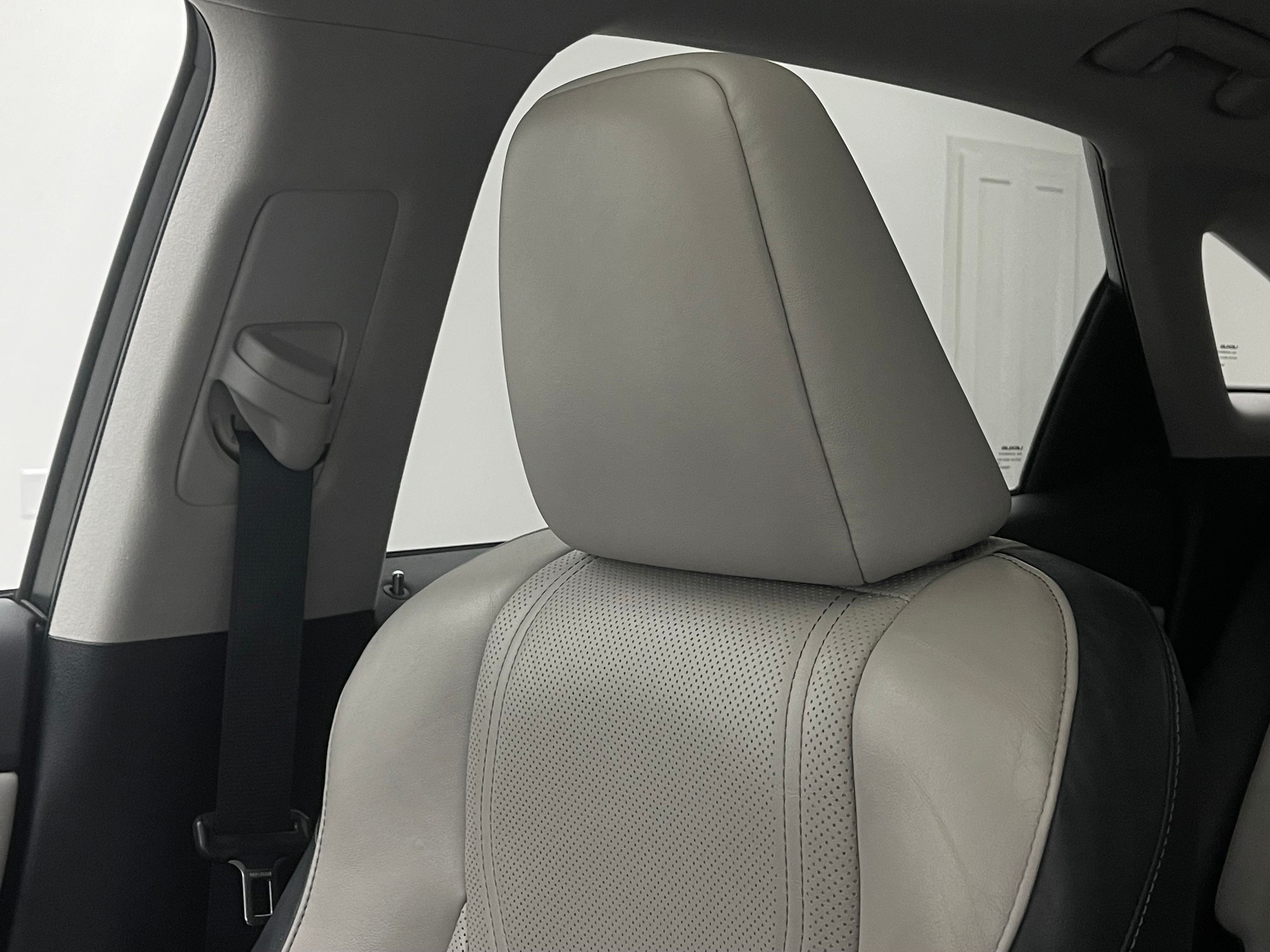 Used 2016 Obsidian Lexus 350 image 44