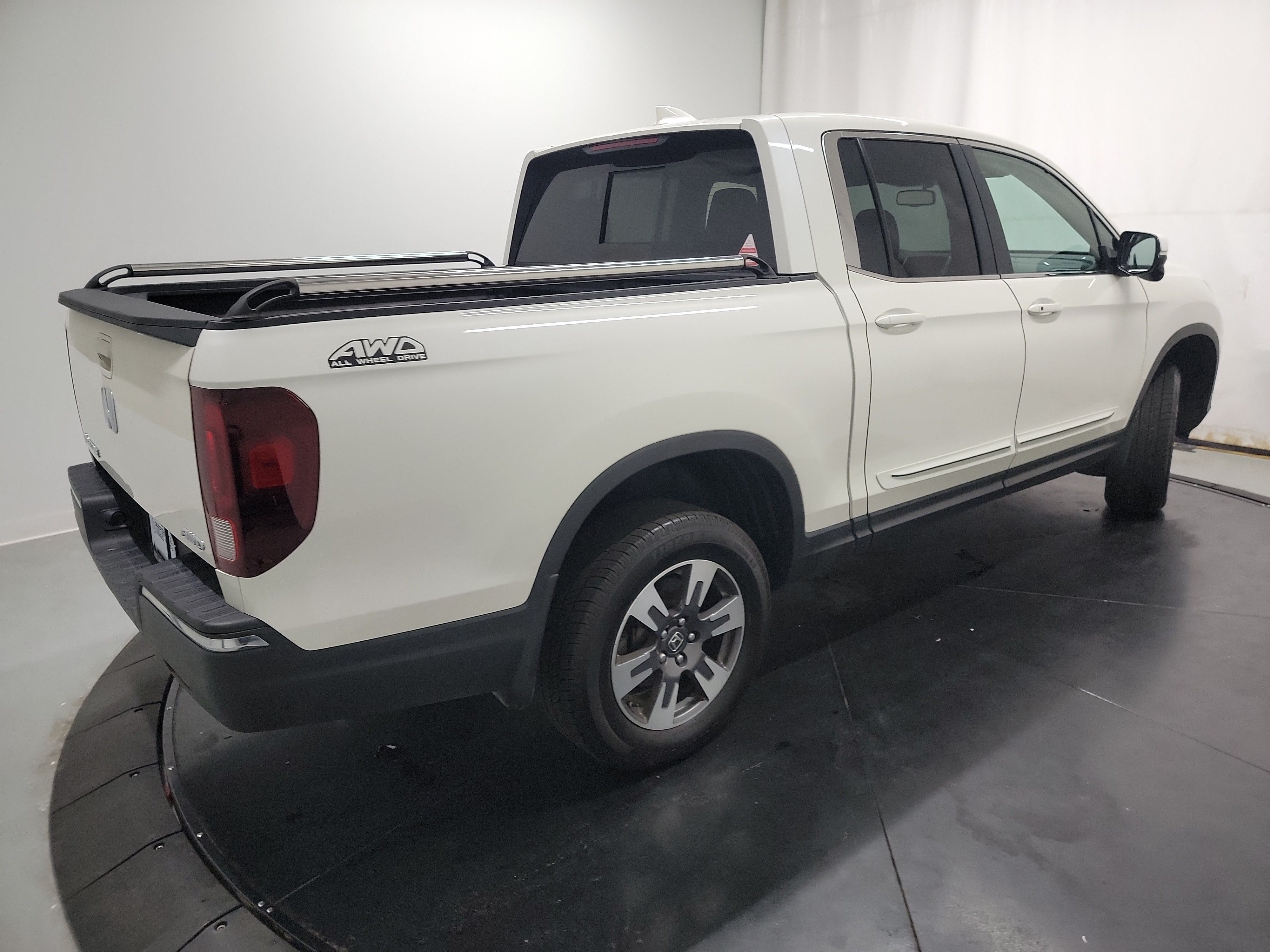 2019 Honda Ridgeline RTL-T photo