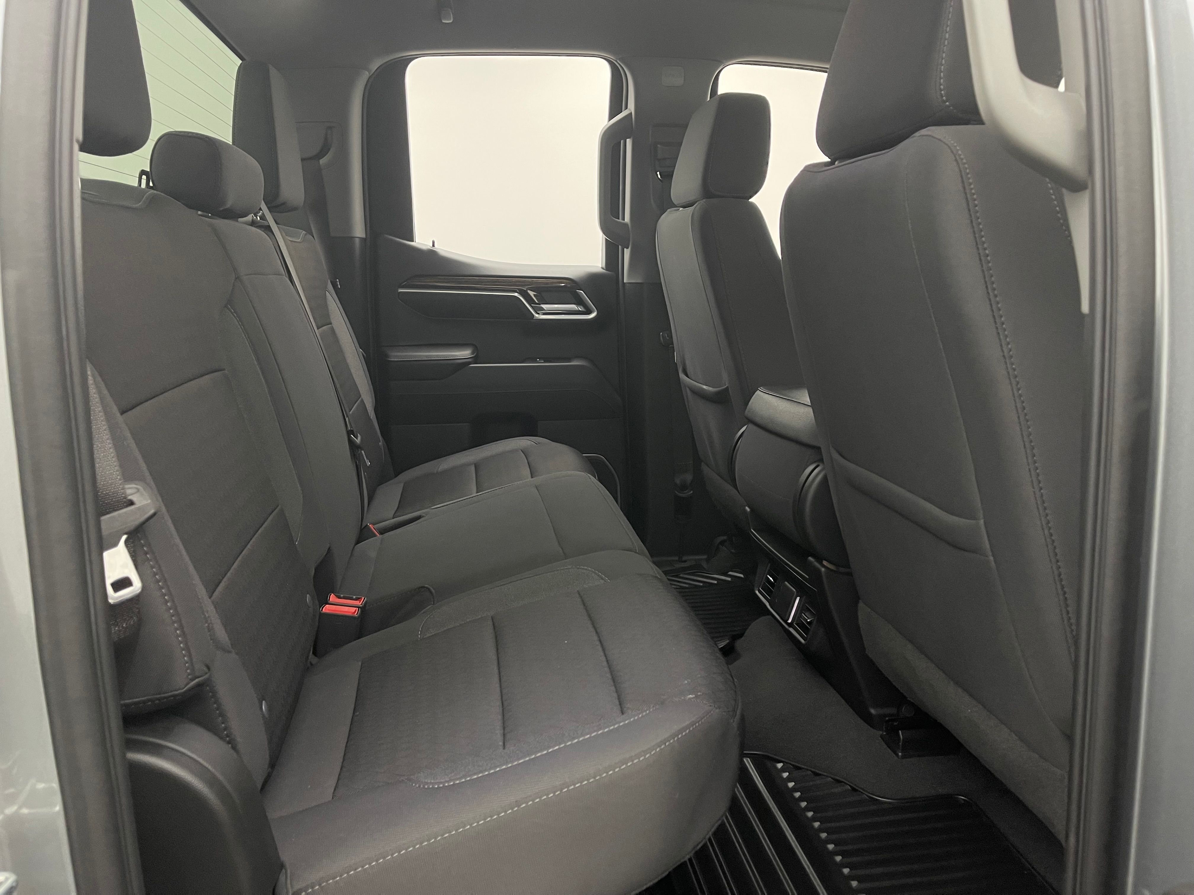 Used 2023 Sterling Metallic GMC Elevation image 35