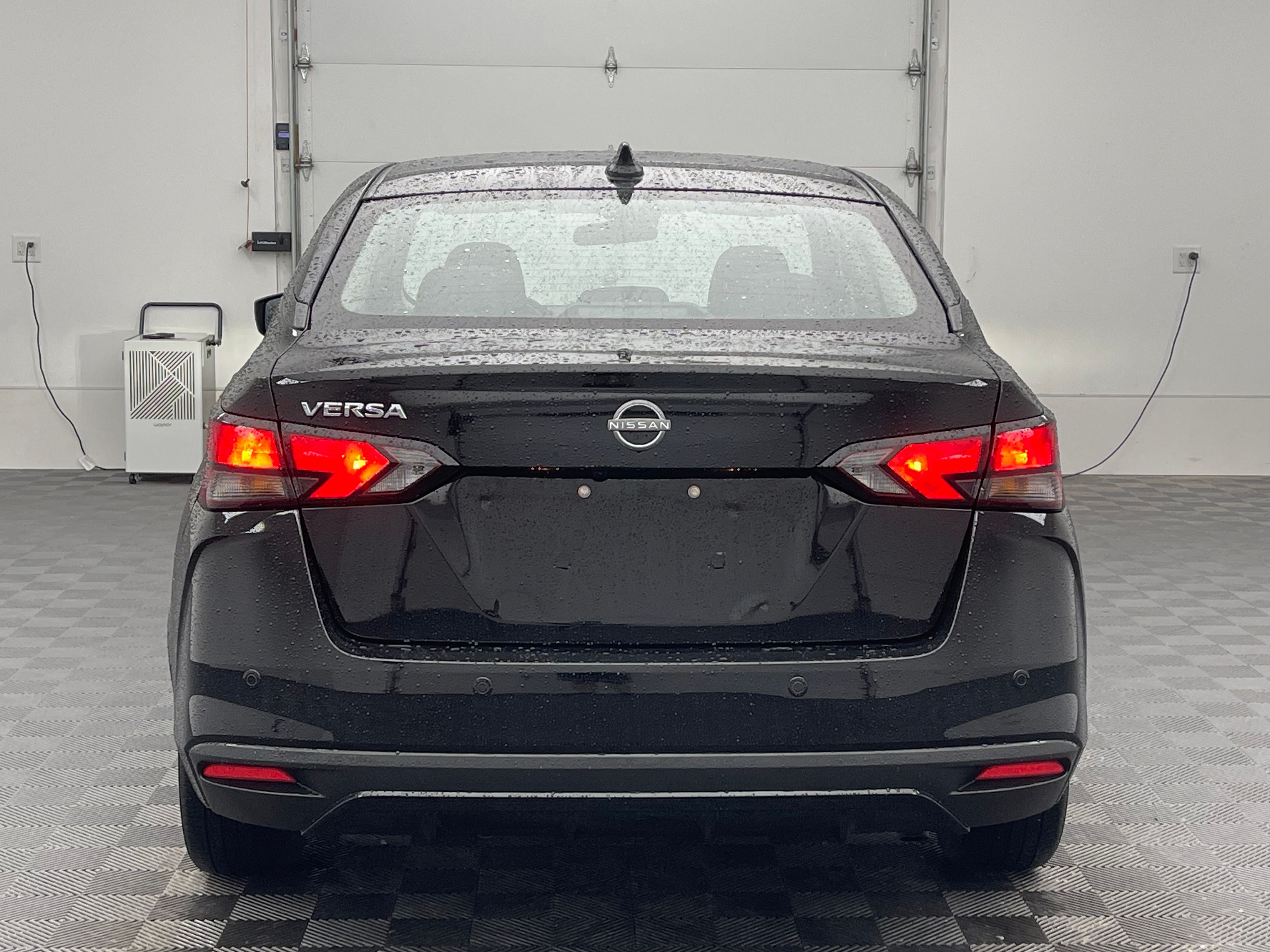 Used 2025 Super Black Metallic Nissan 1.6 SV image 7