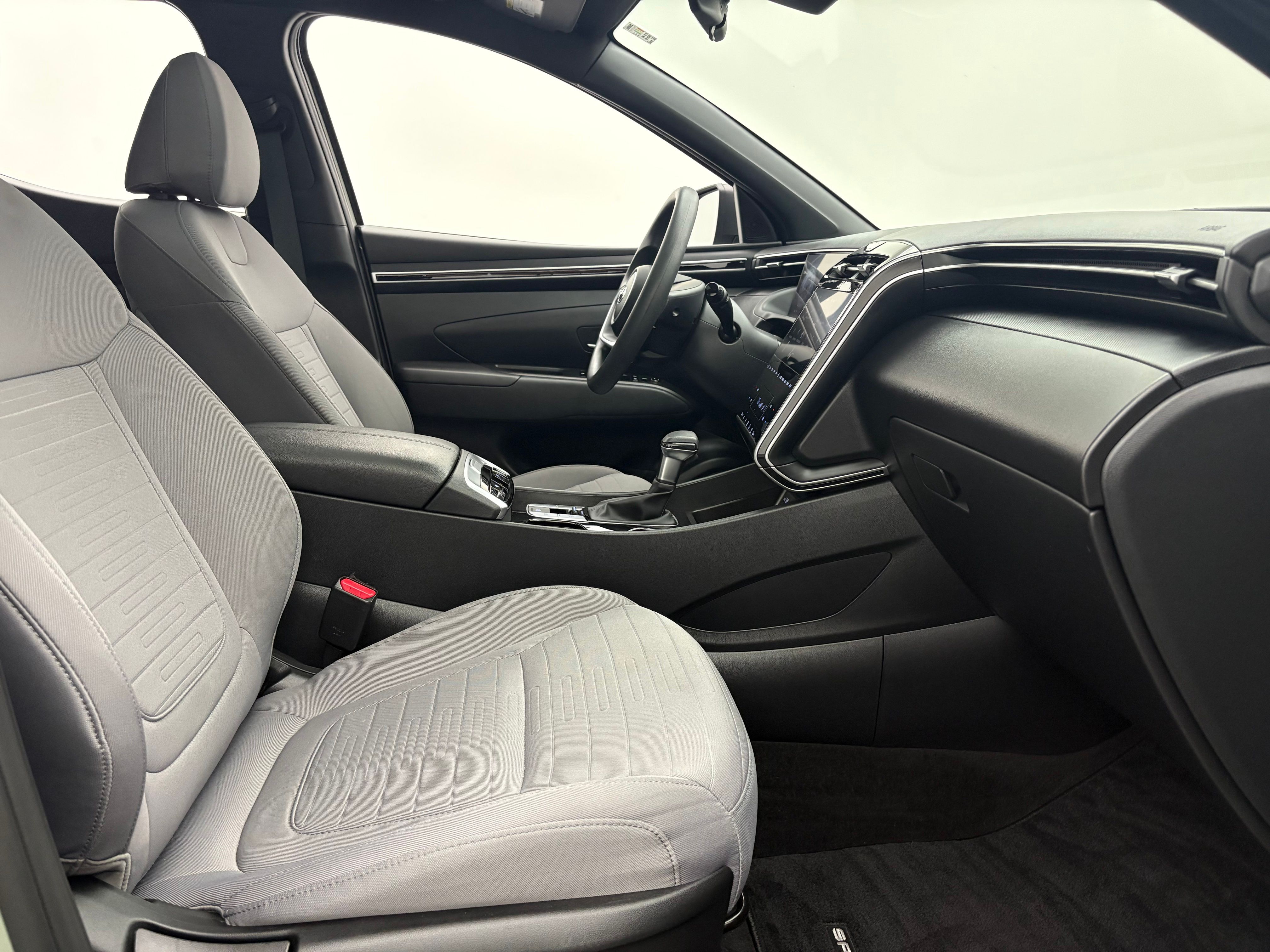 Used 2024 Sage Gray Hyundai SEL image 33