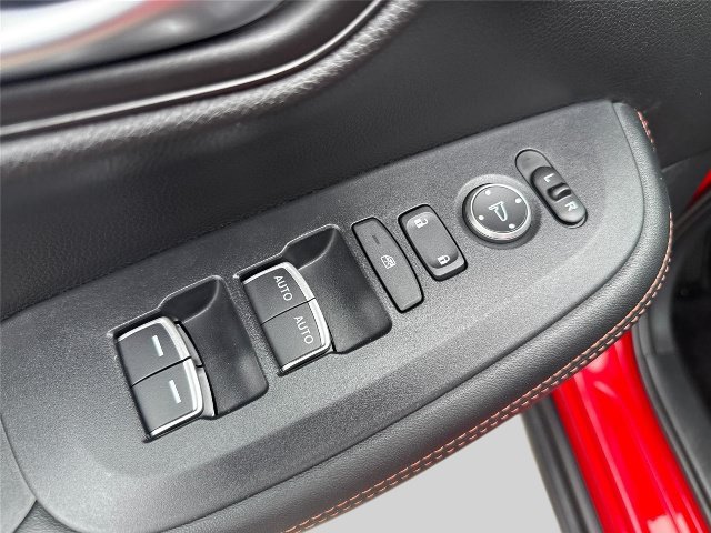 Used 2025 Honda HR-V SUV