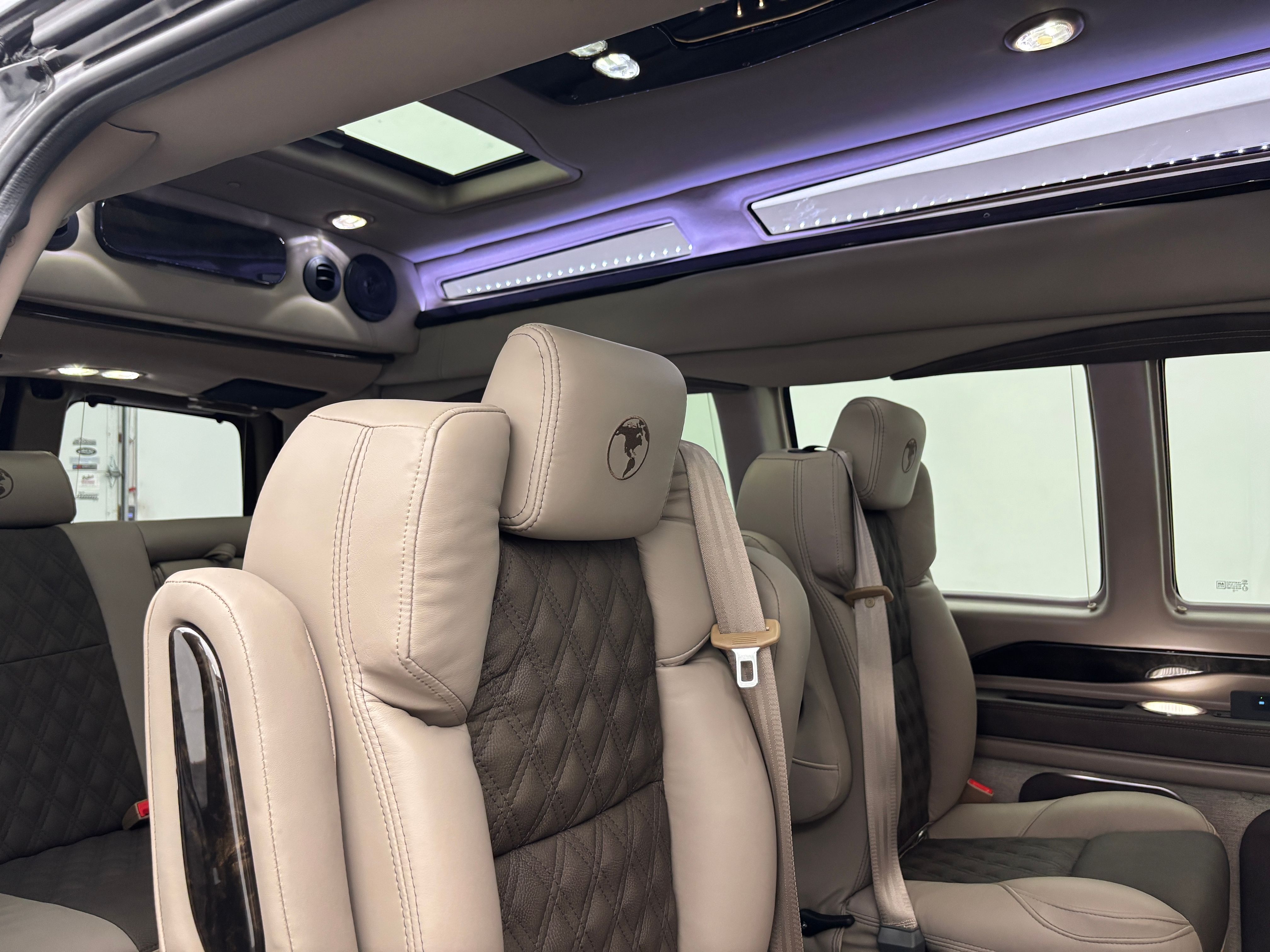 New 2026 Onyx Black GMC Explorer Limited SE image 45