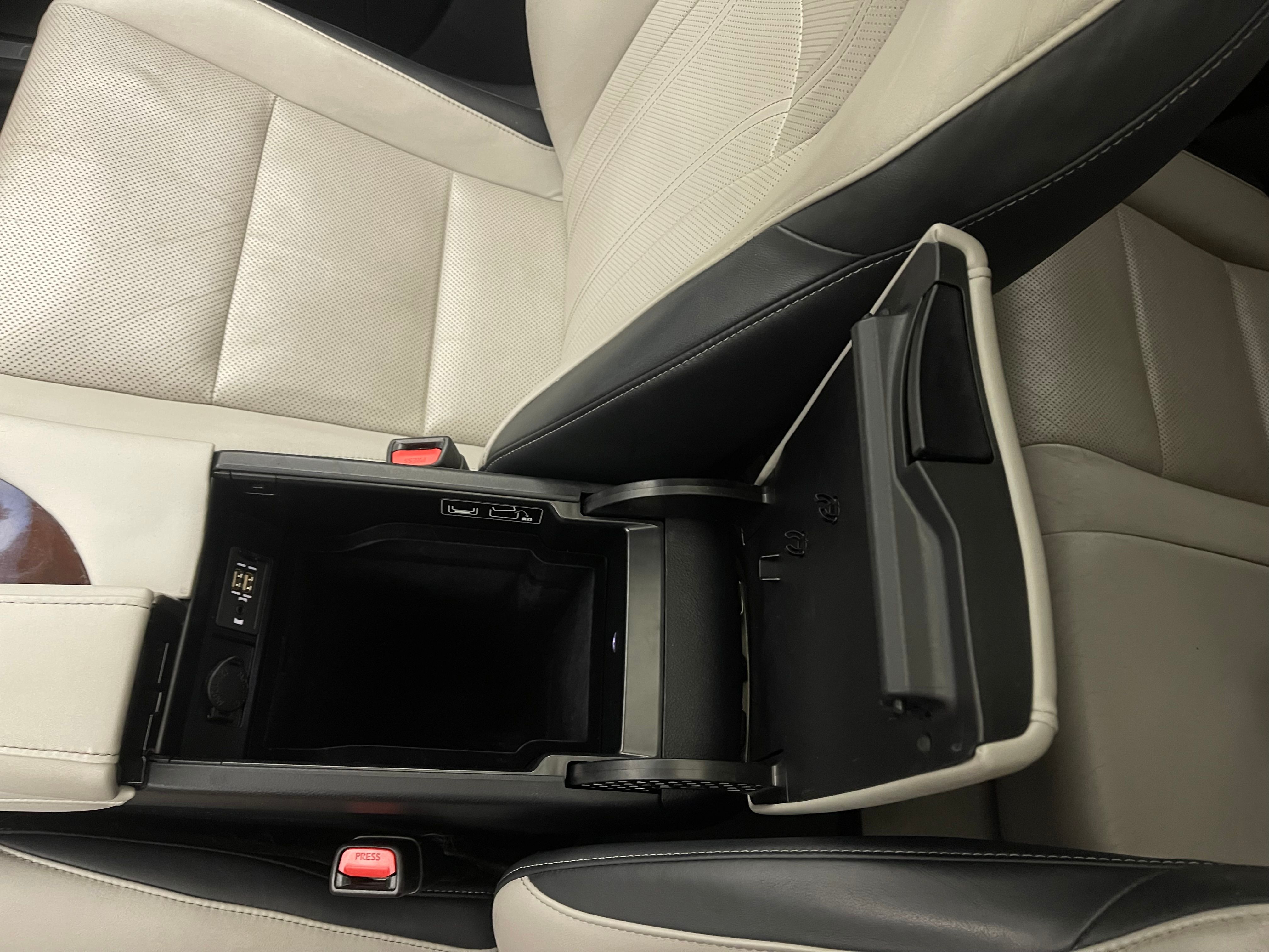 Used 2016 Obsidian Lexus 350 image 33