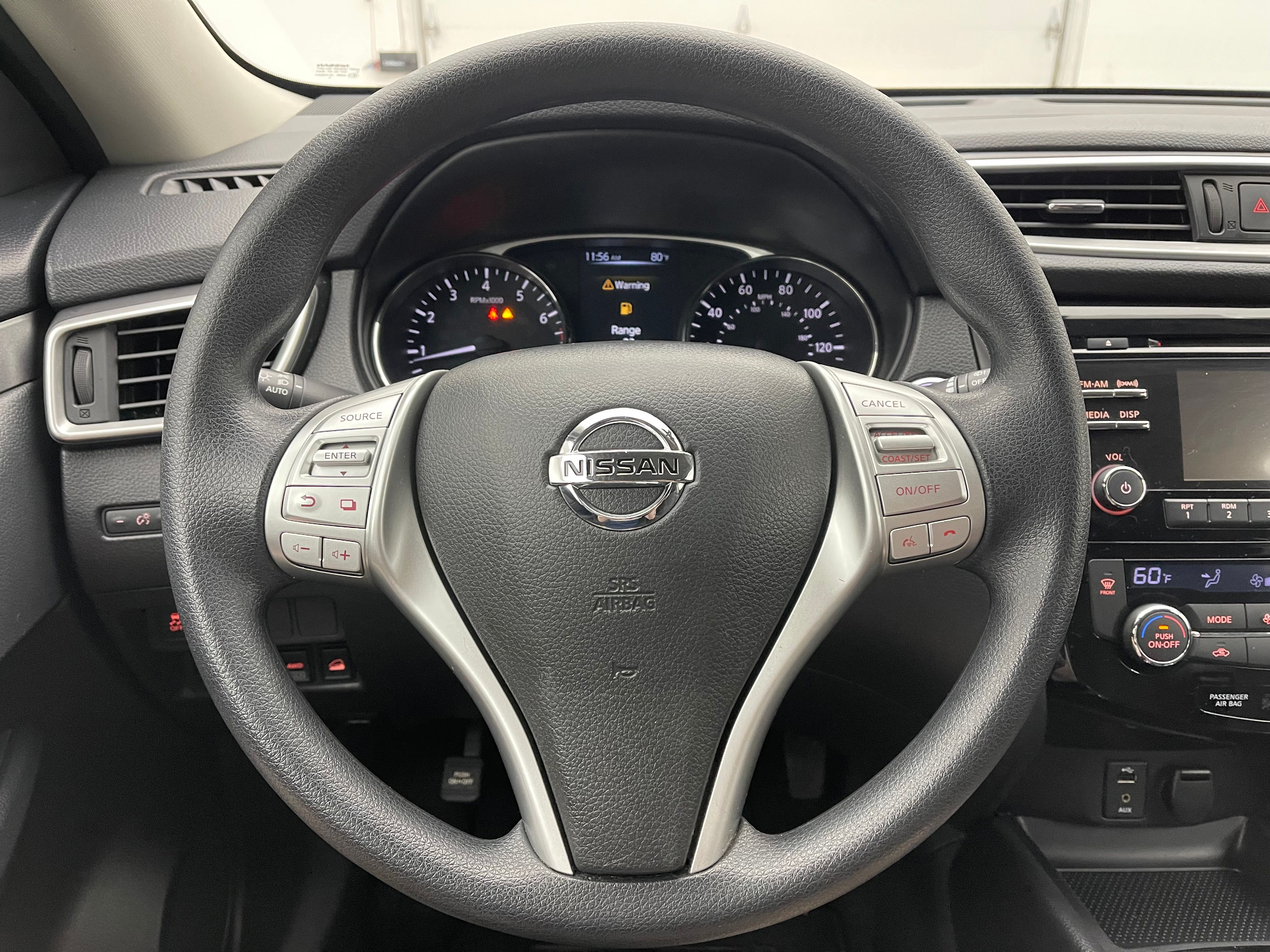 Used 2016 Arctic Blue Metallic Nissan SV image 17