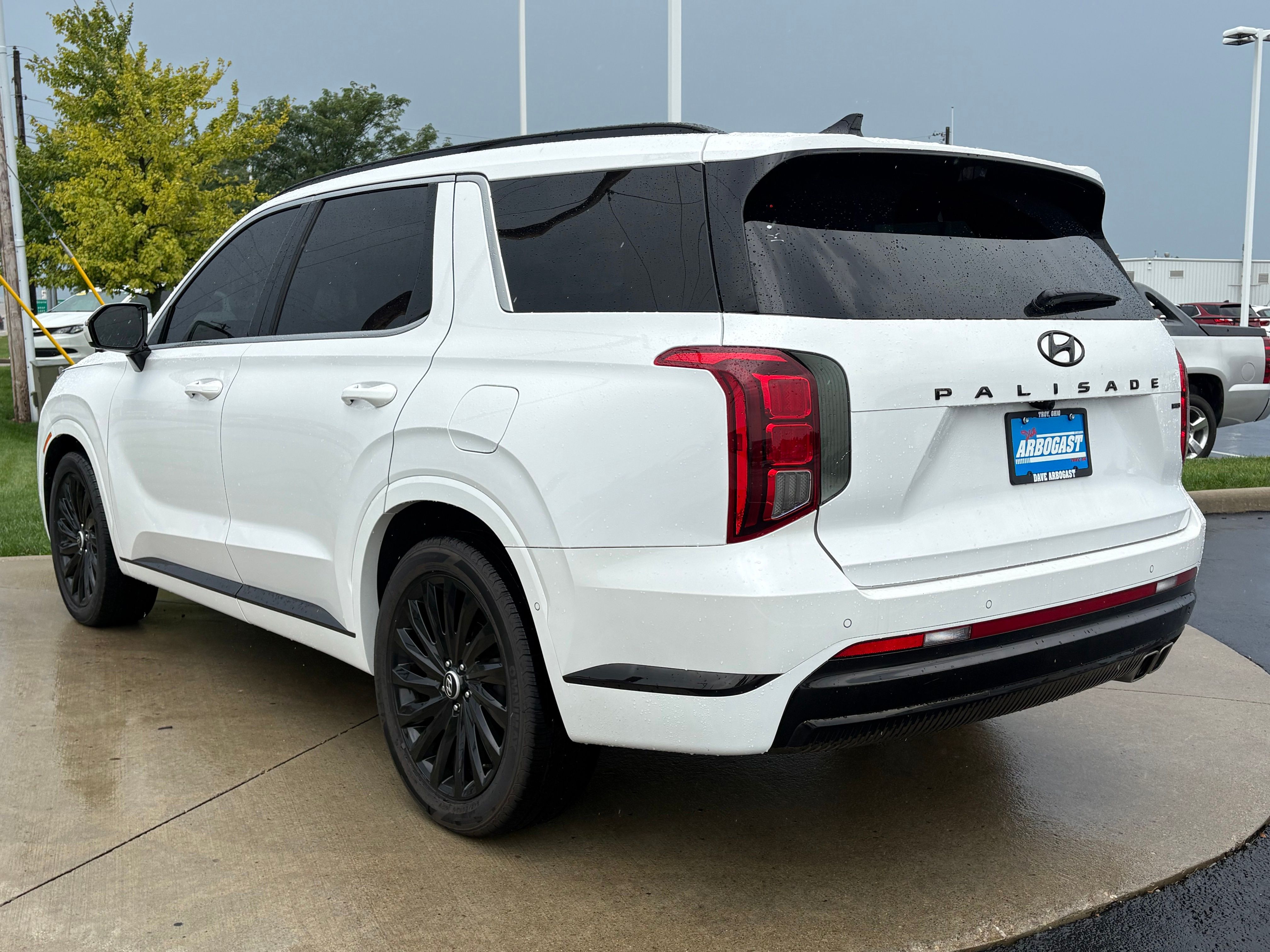 Used 2024 Hyper White Hyundai Calligraphy Night Edition image 5