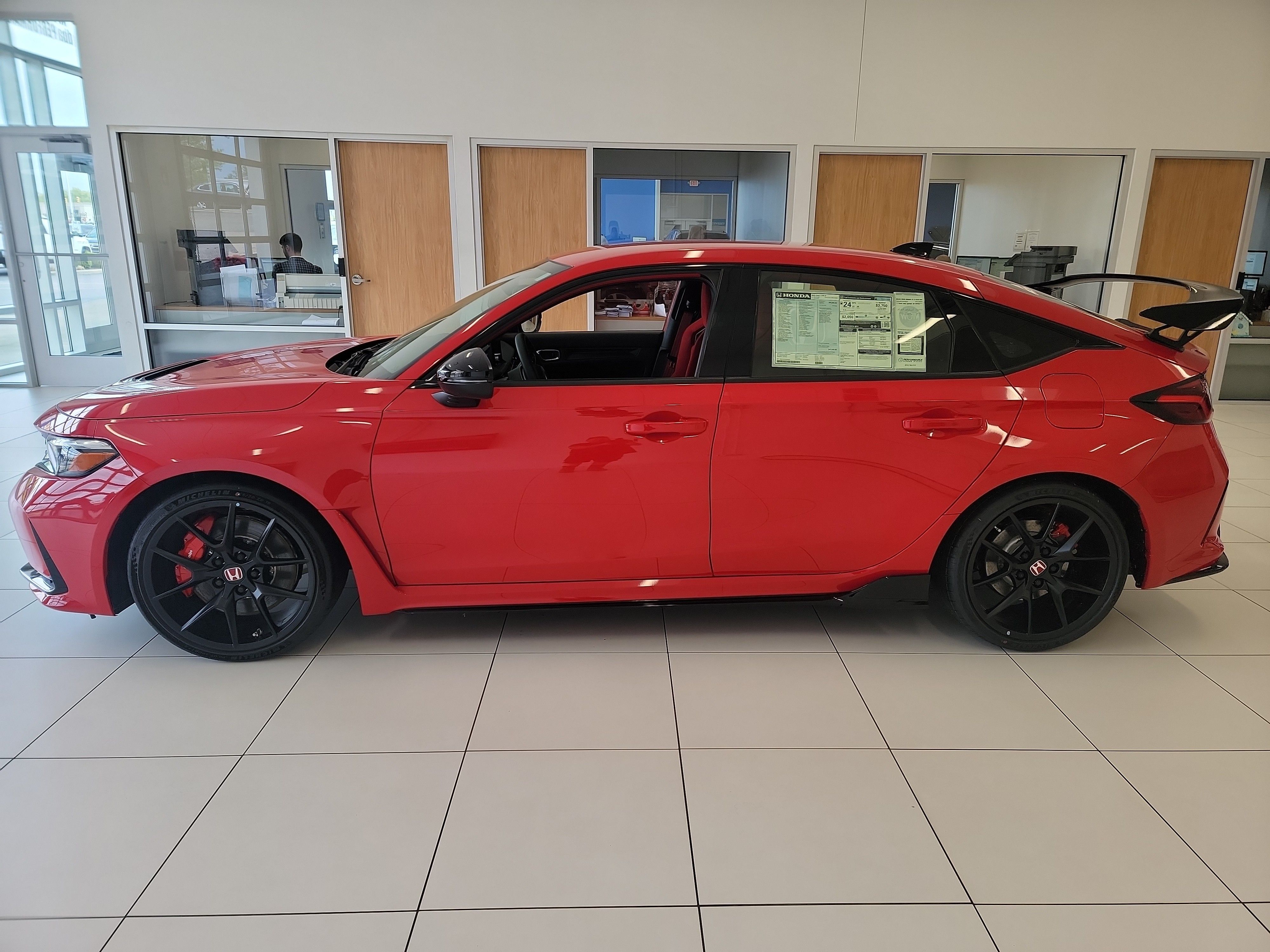 2025 Honda CIVIC TYPE R photo