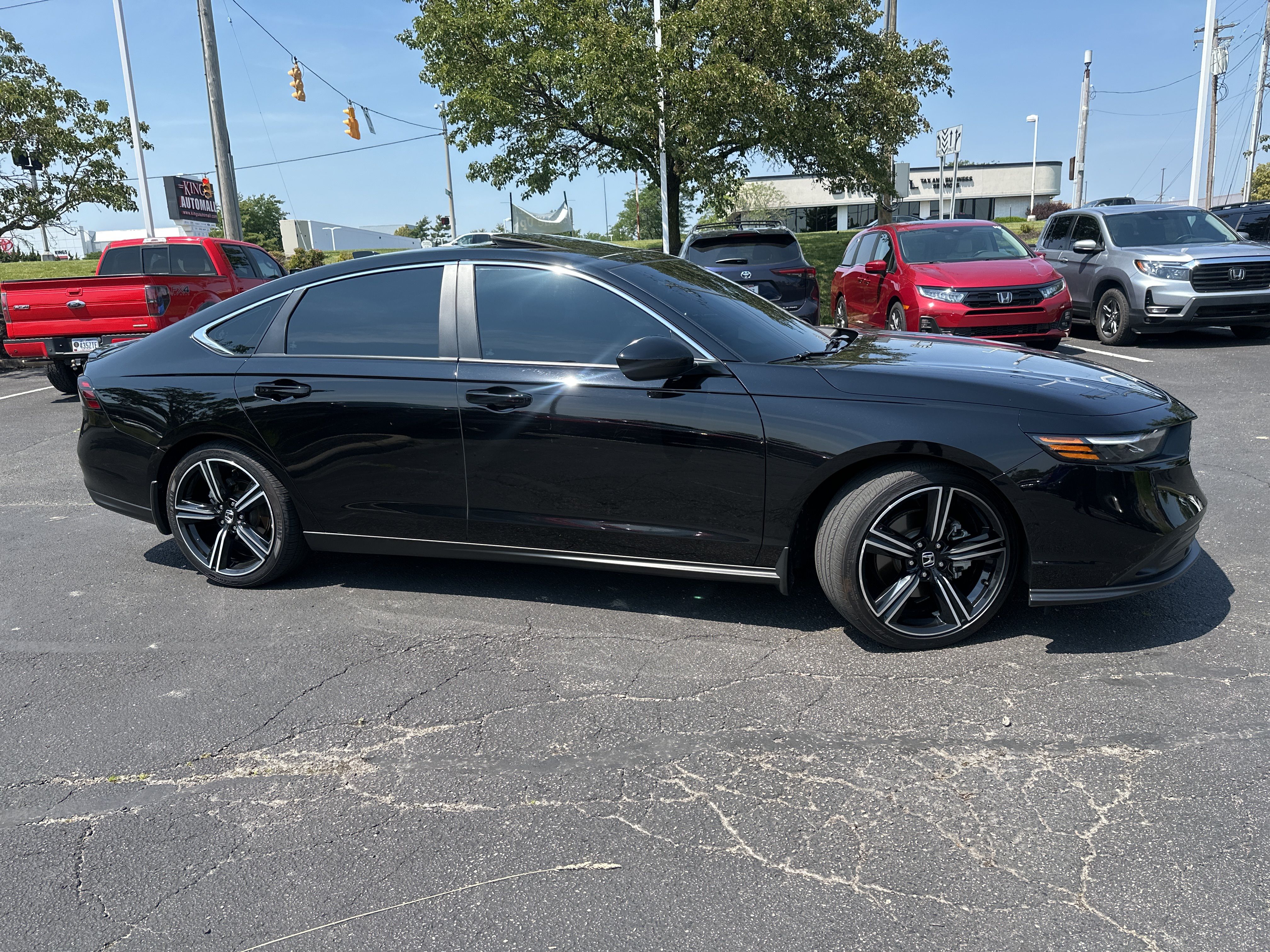 2025 Honda Accord Hybrid Sport photo