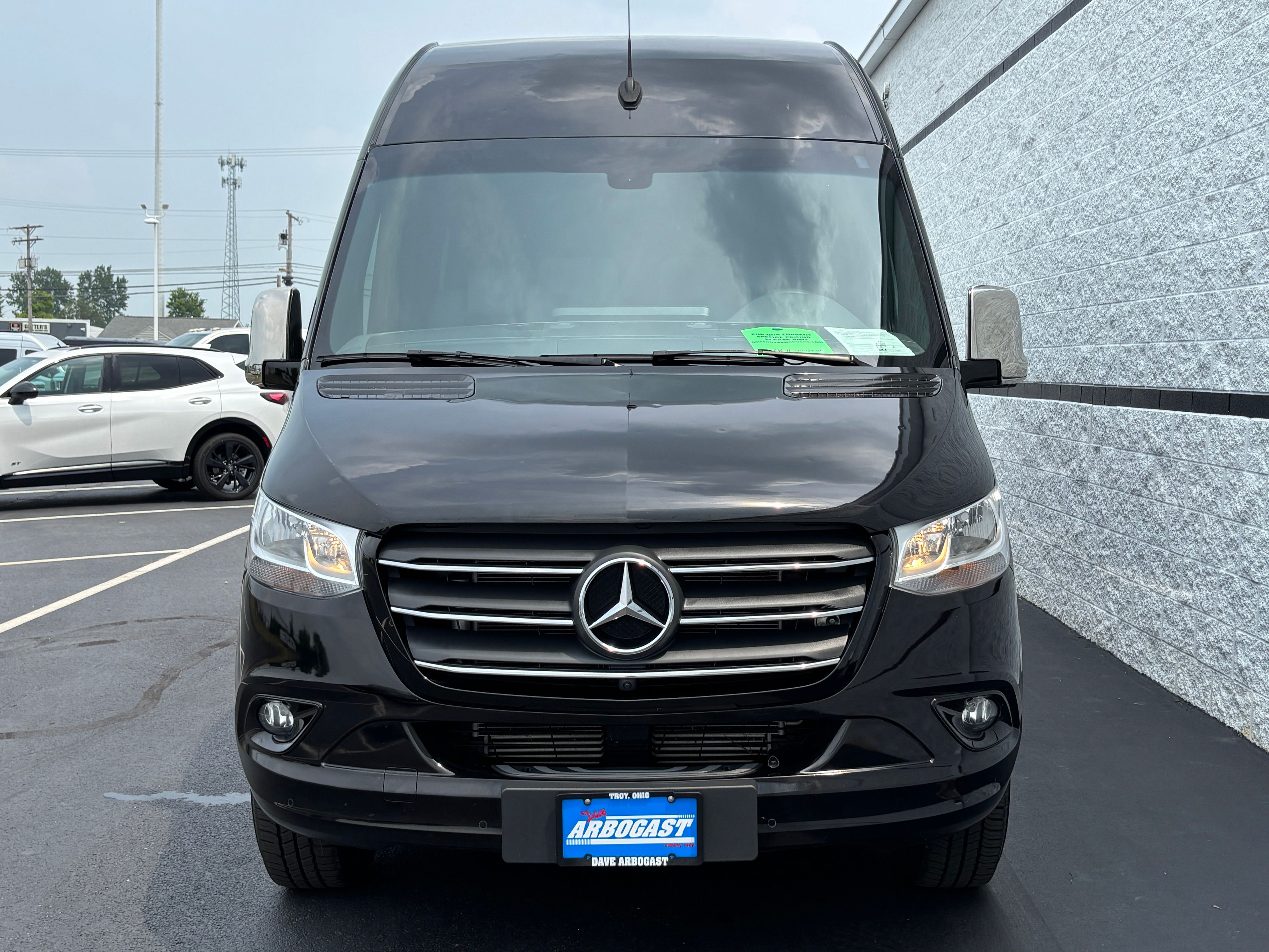 Used 2023 Black Mercedes-Benz Explorer Limited SE image 7