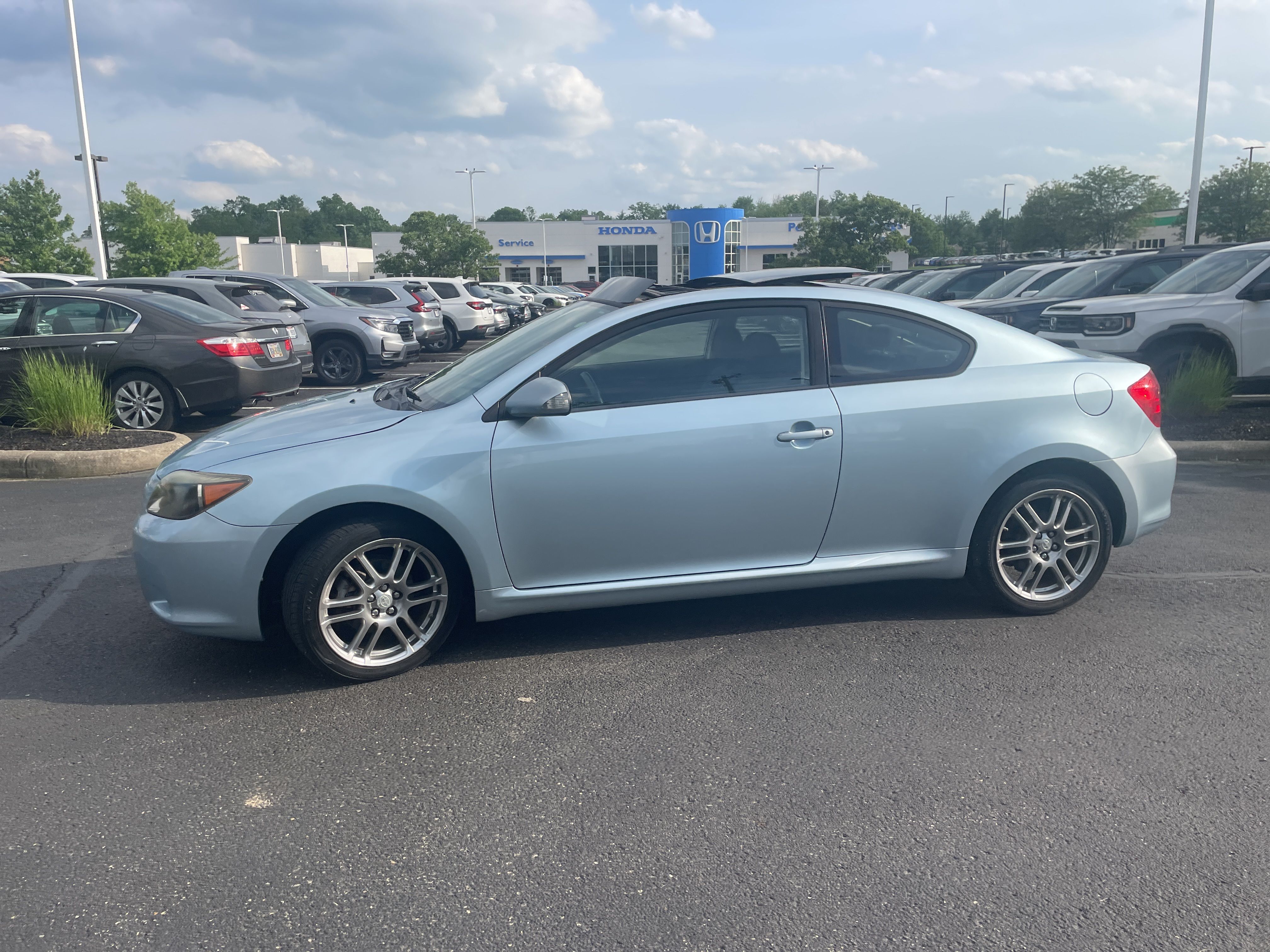 2007 Scion tC photo