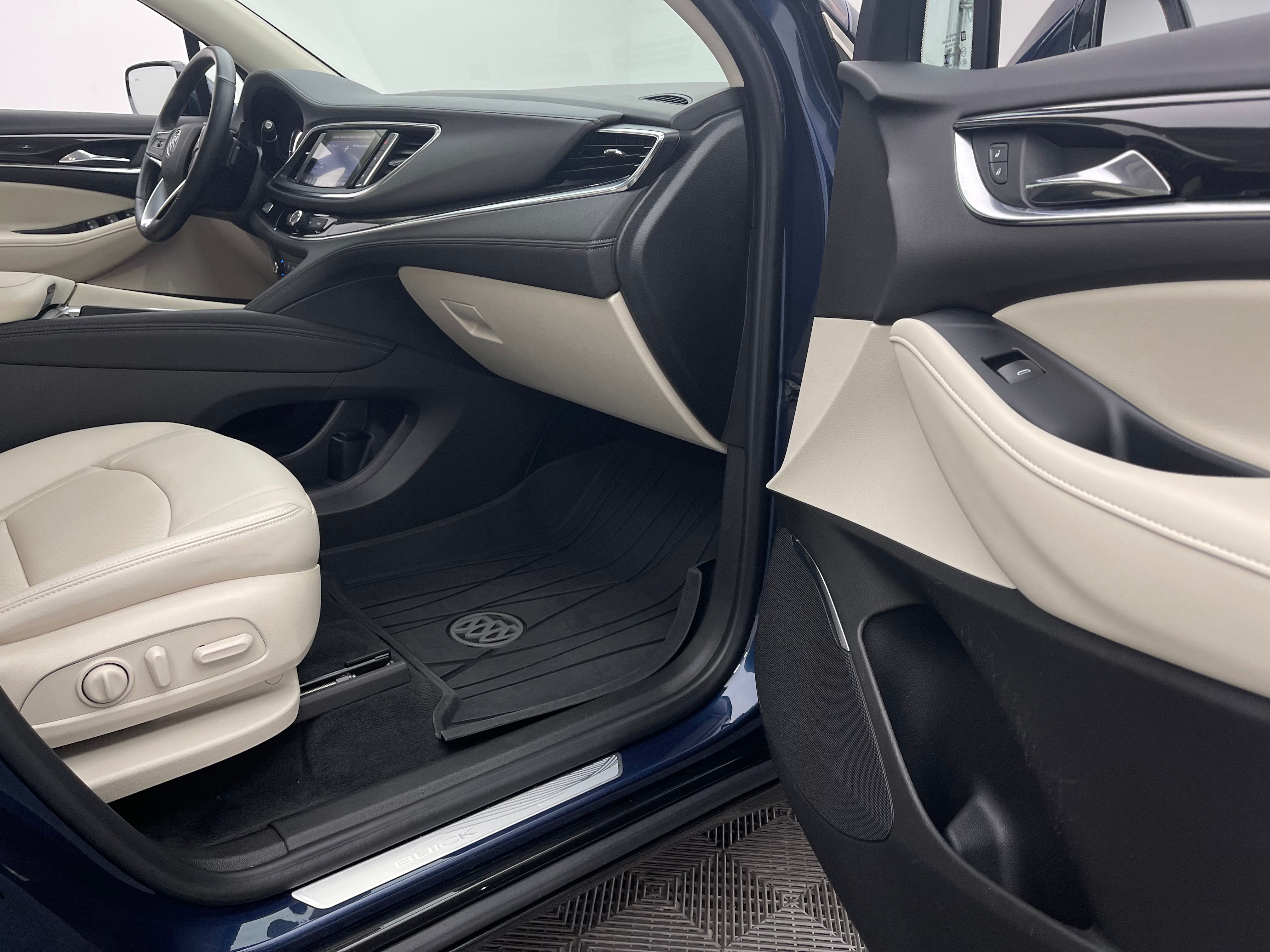 Used 2023 Emperor Blue Metallic Buick Essence image 31