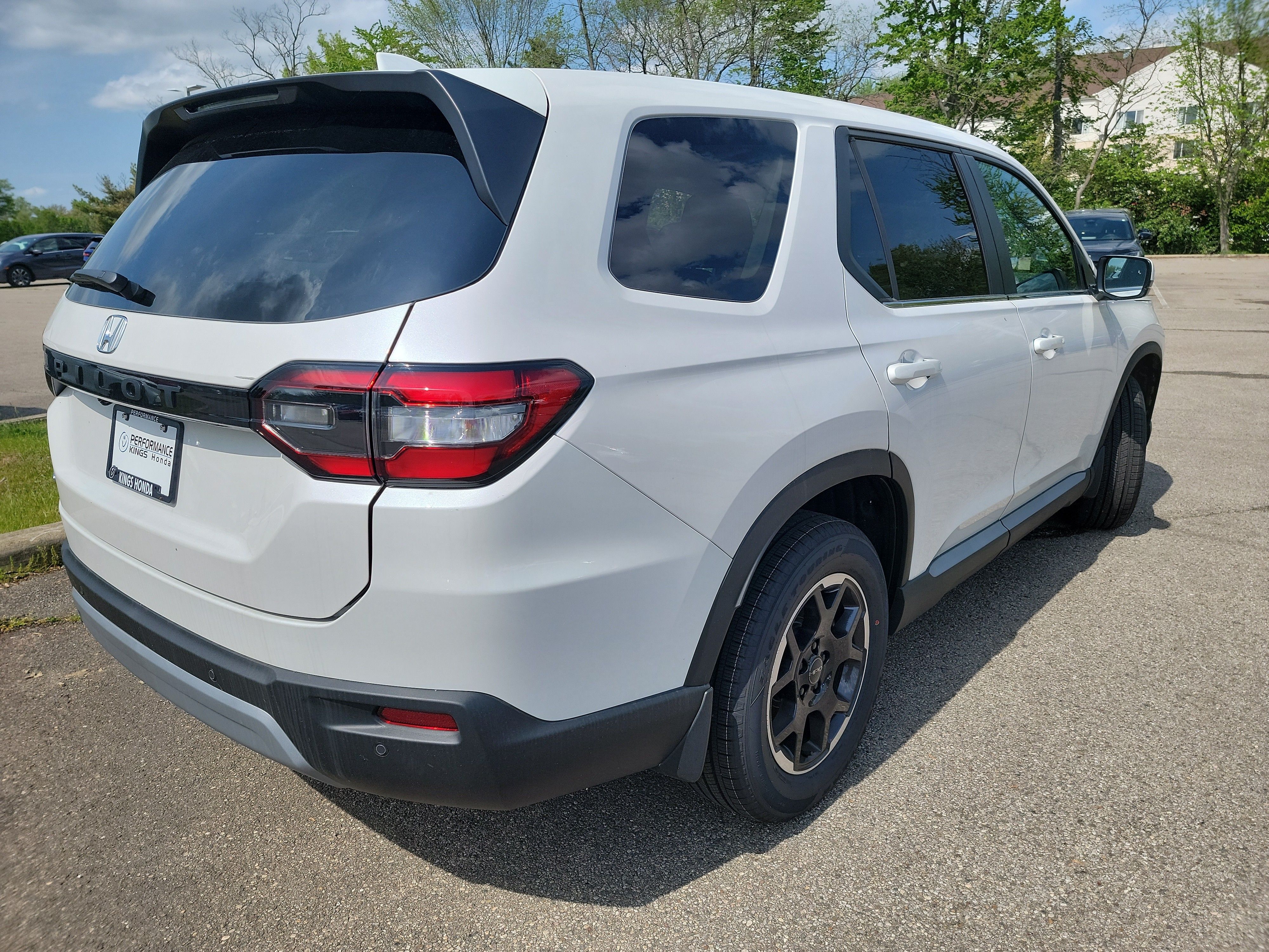 2025 Honda Pilot EX-L photo