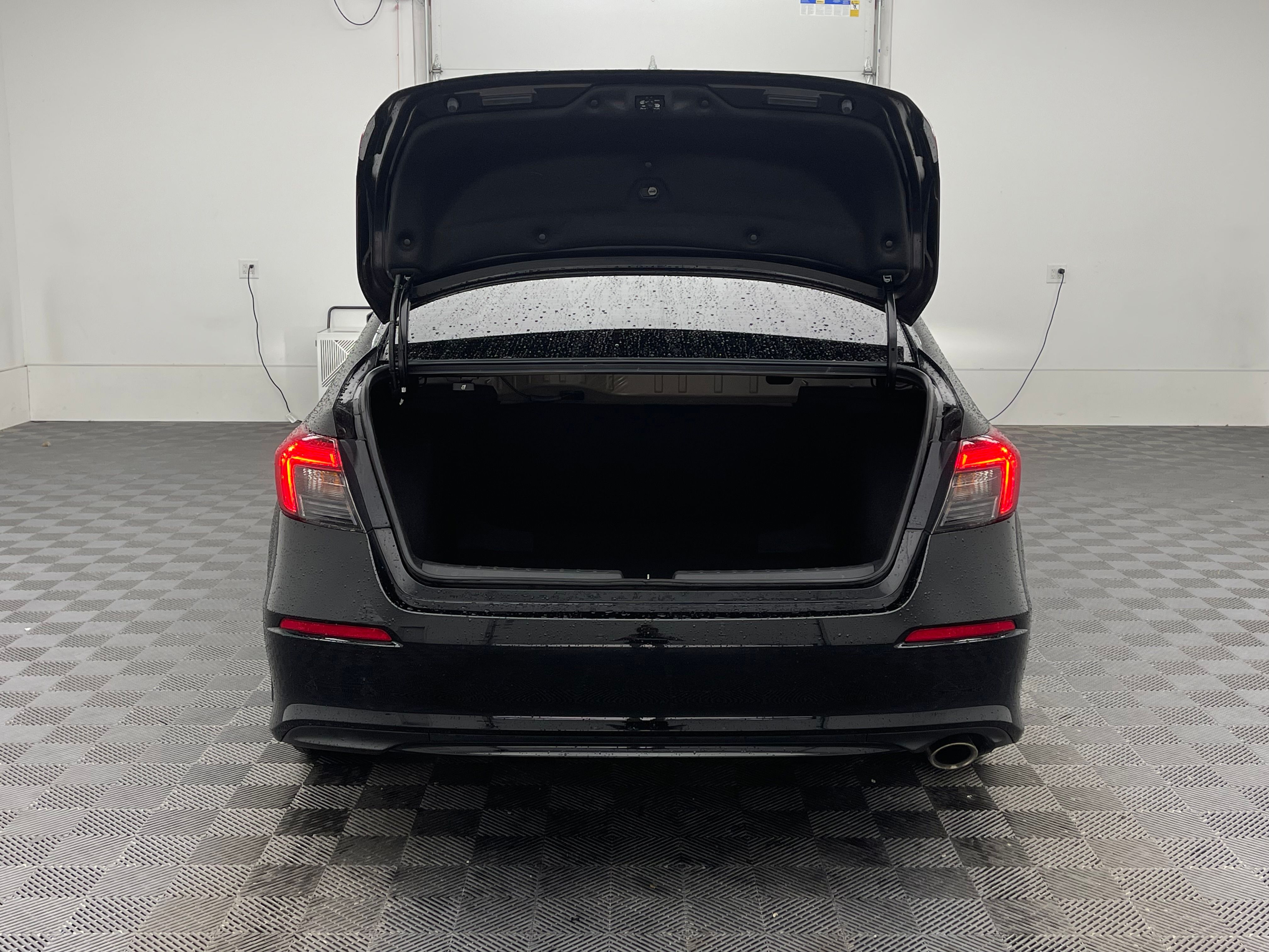 Used 2022 Crystal Black Pearl Honda Sport image 8