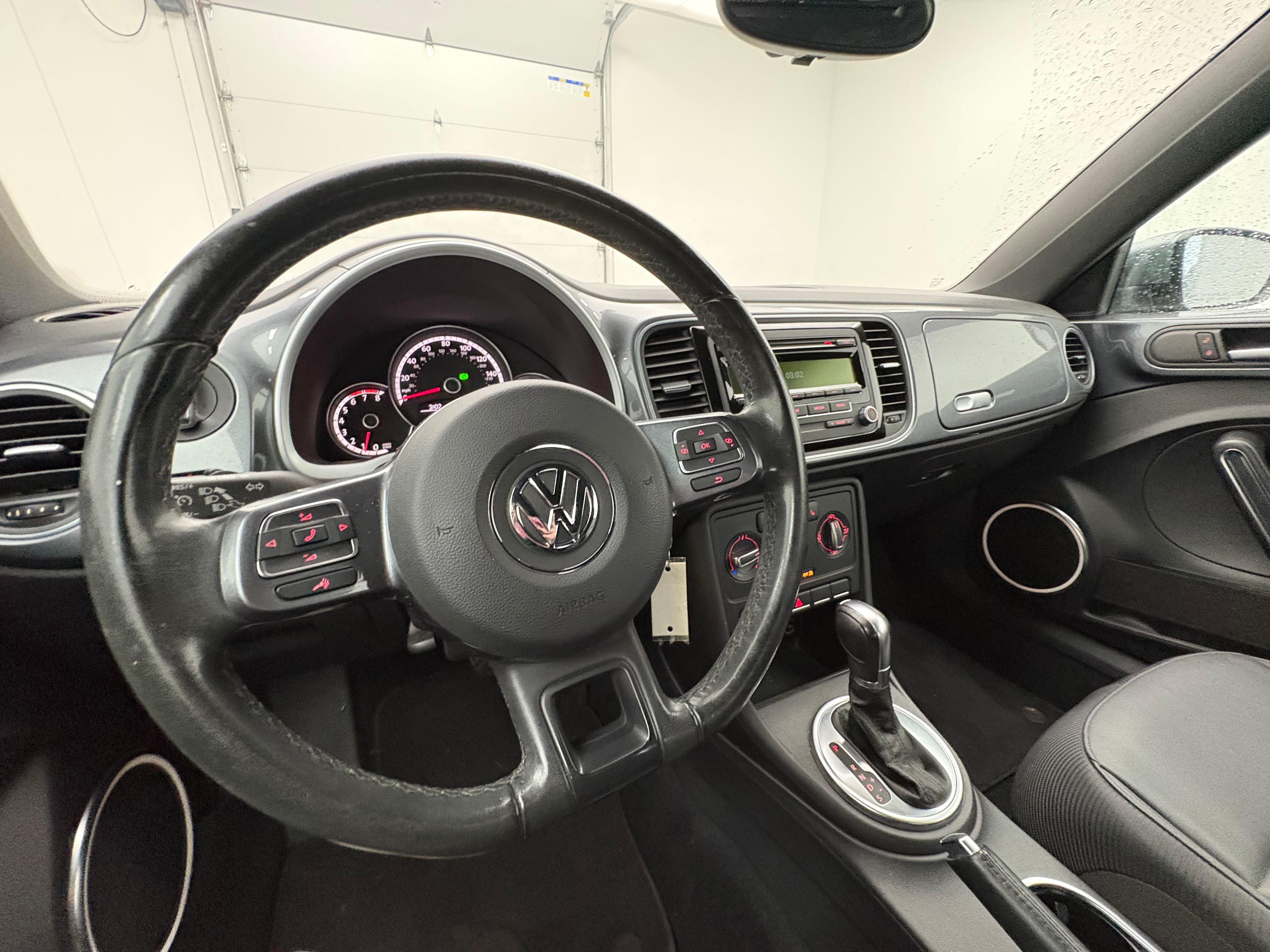 Used 2014 Gray Volkswagen 1.8T image 9