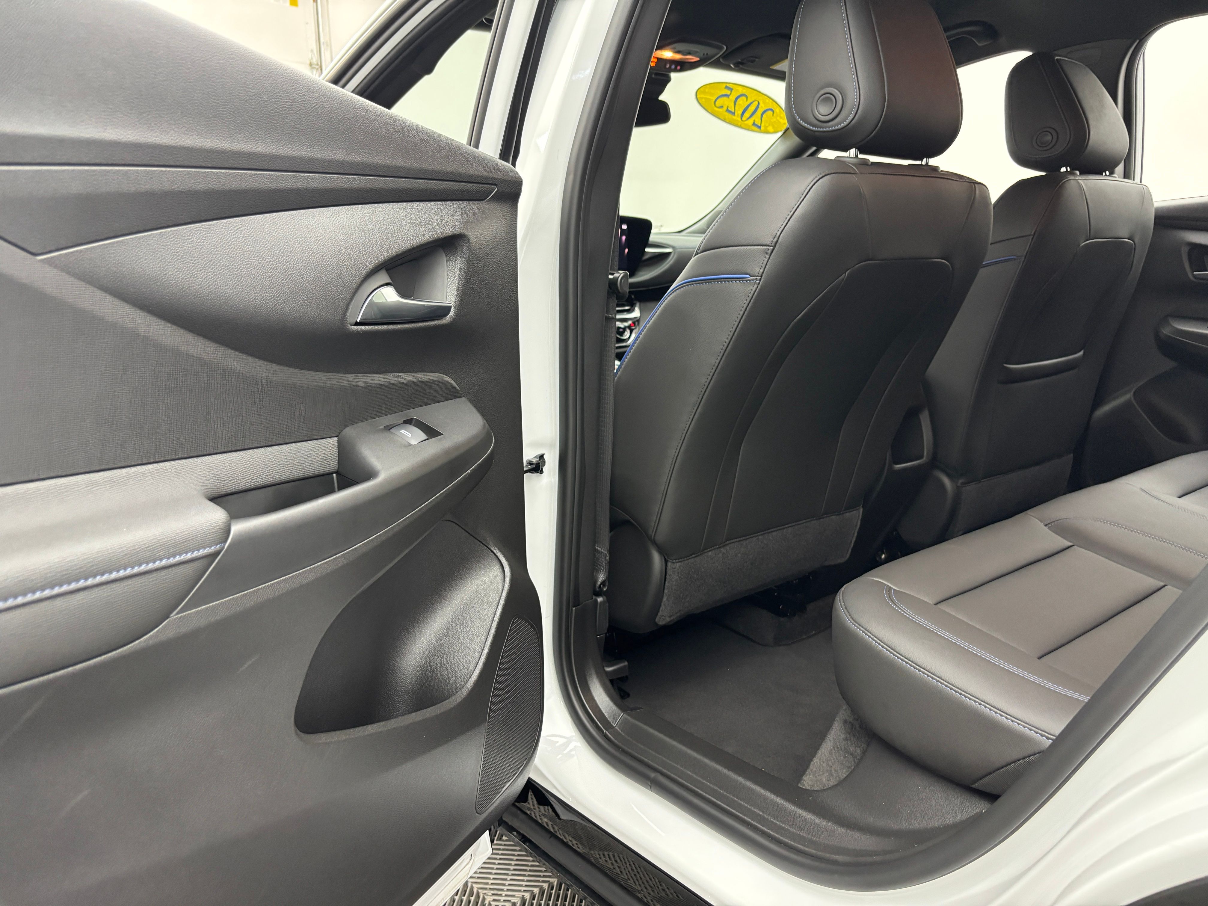 Used 2025 Summit White Buick Sport Touring image 33