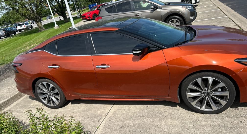 2019 Nissan Maxima Platinum photo