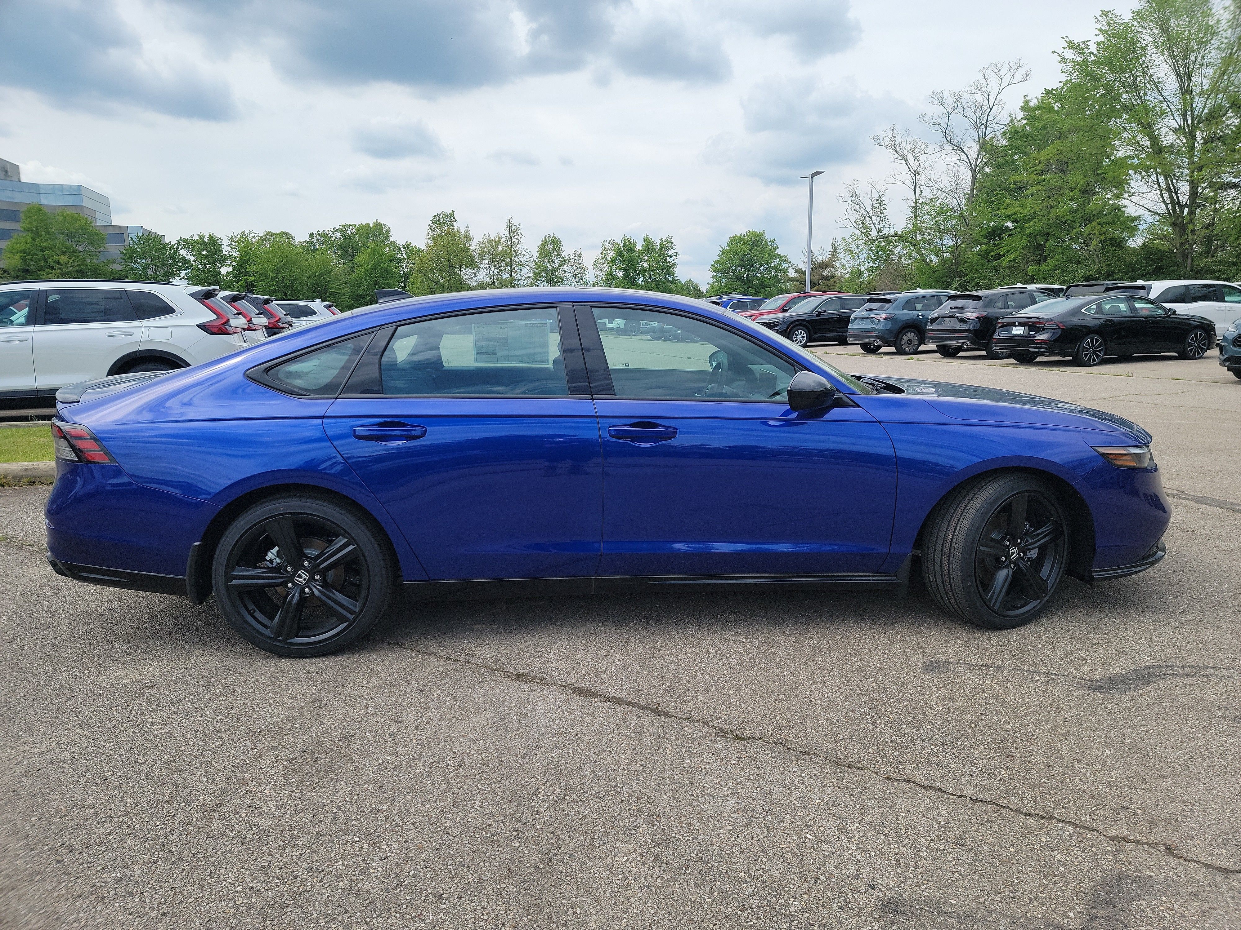 2025 Honda Accord Hybrid Sport-L photo