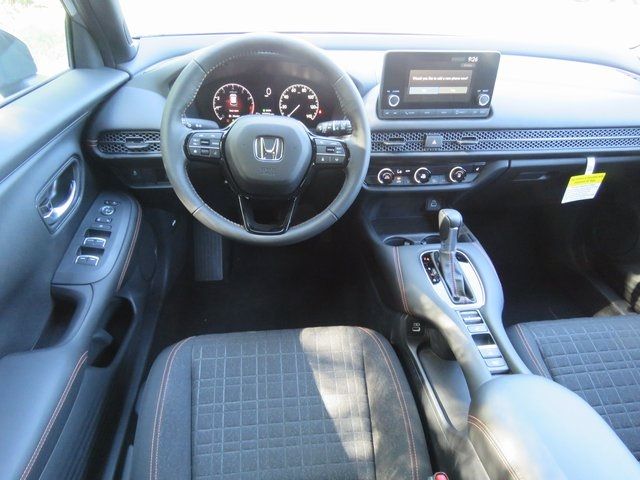 2025 Honda HR-V Sport photo
