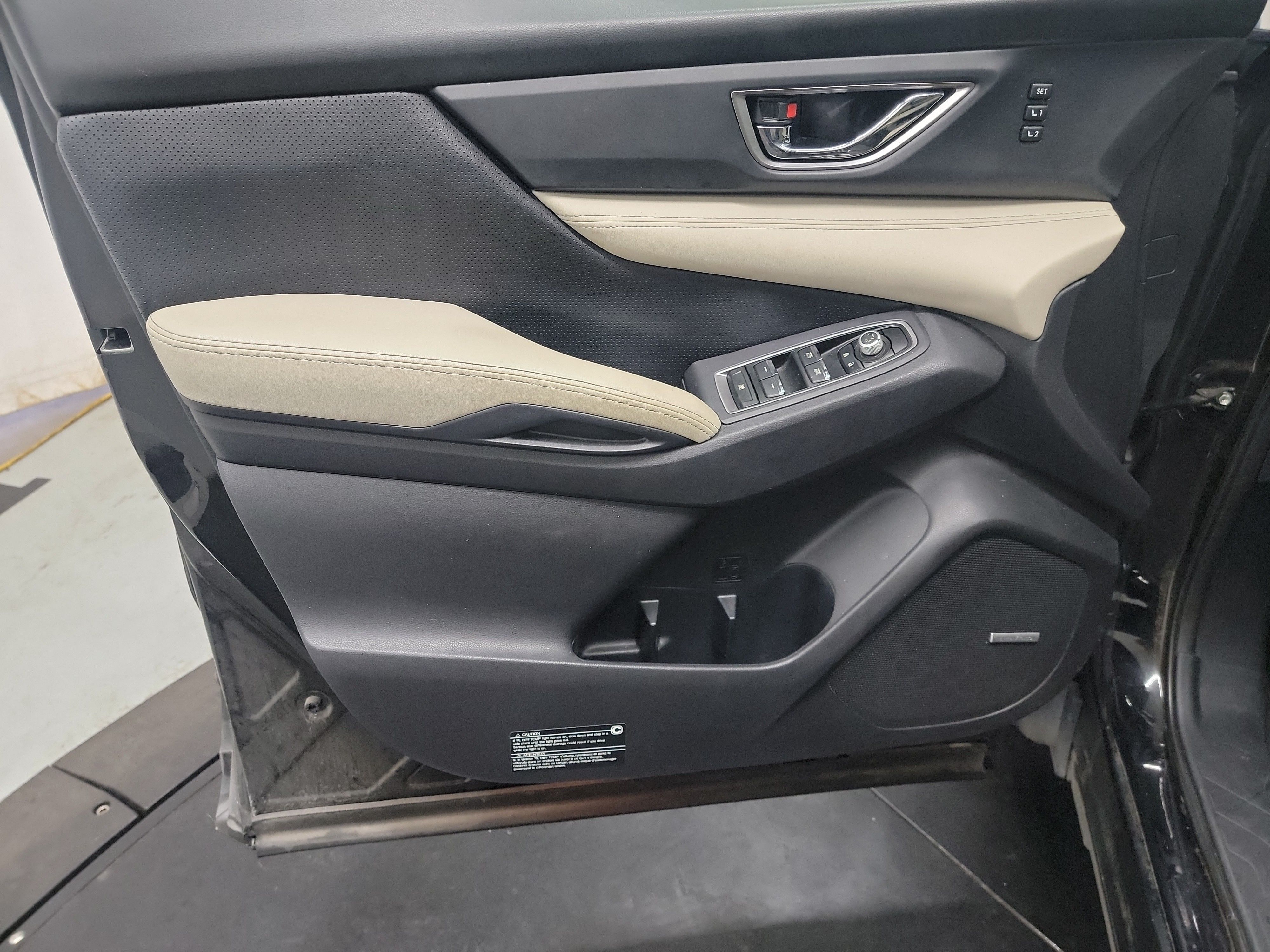 2019 Subaru Ascent Limited photo