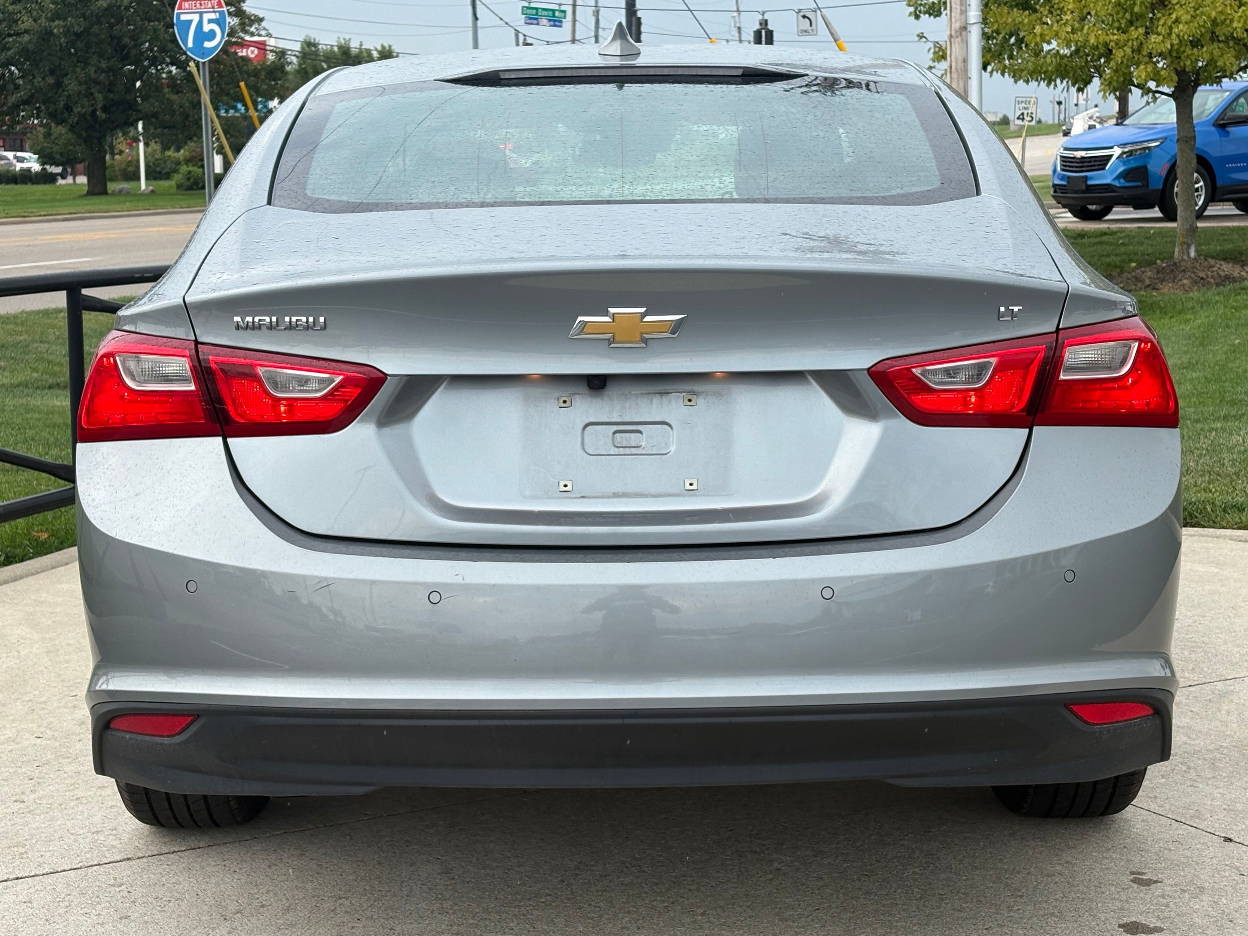 Used 2025 Silver Chevrolet LT image 6