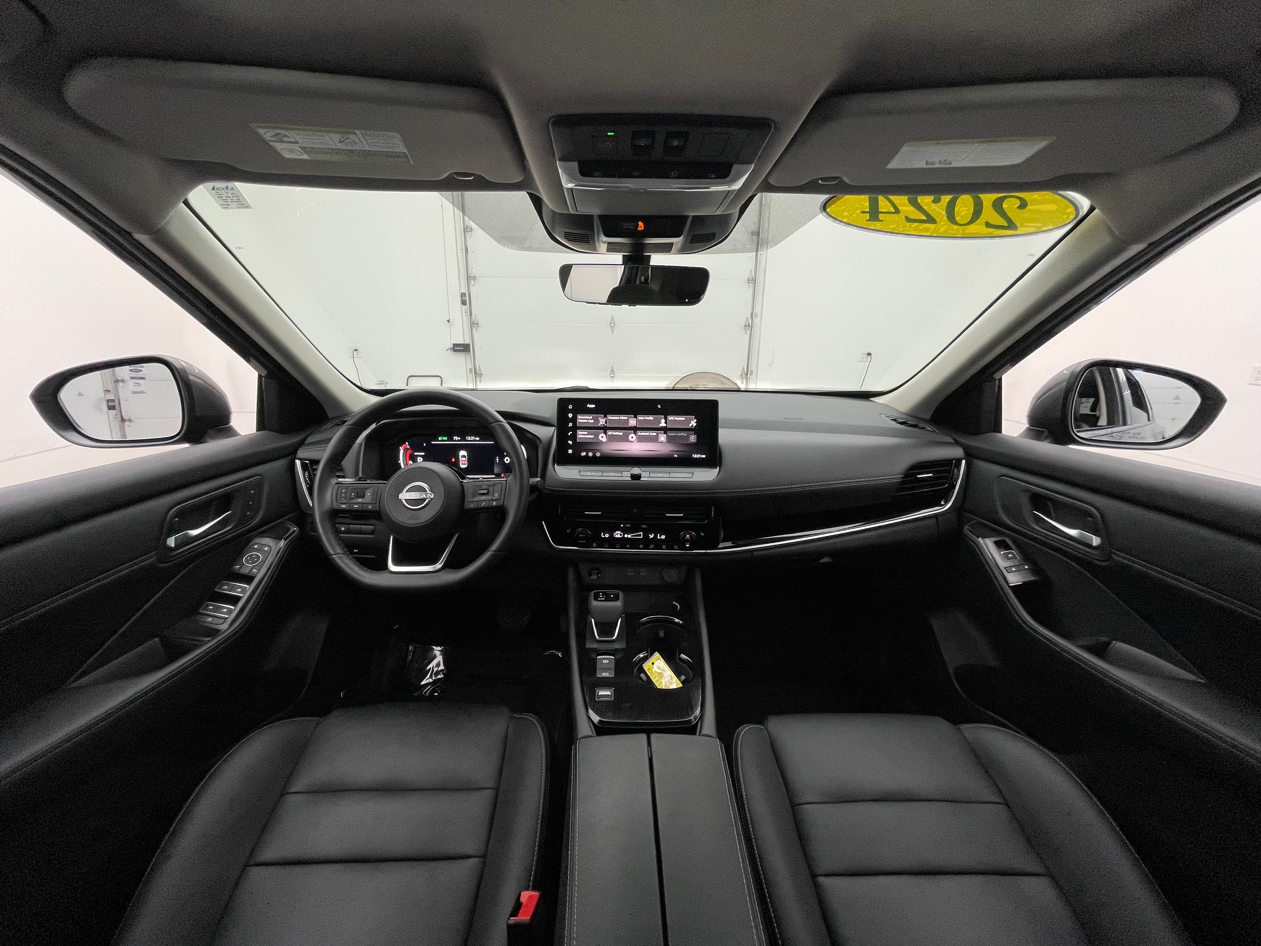 Used 2024 Gun Metallic Nissan SL image 3