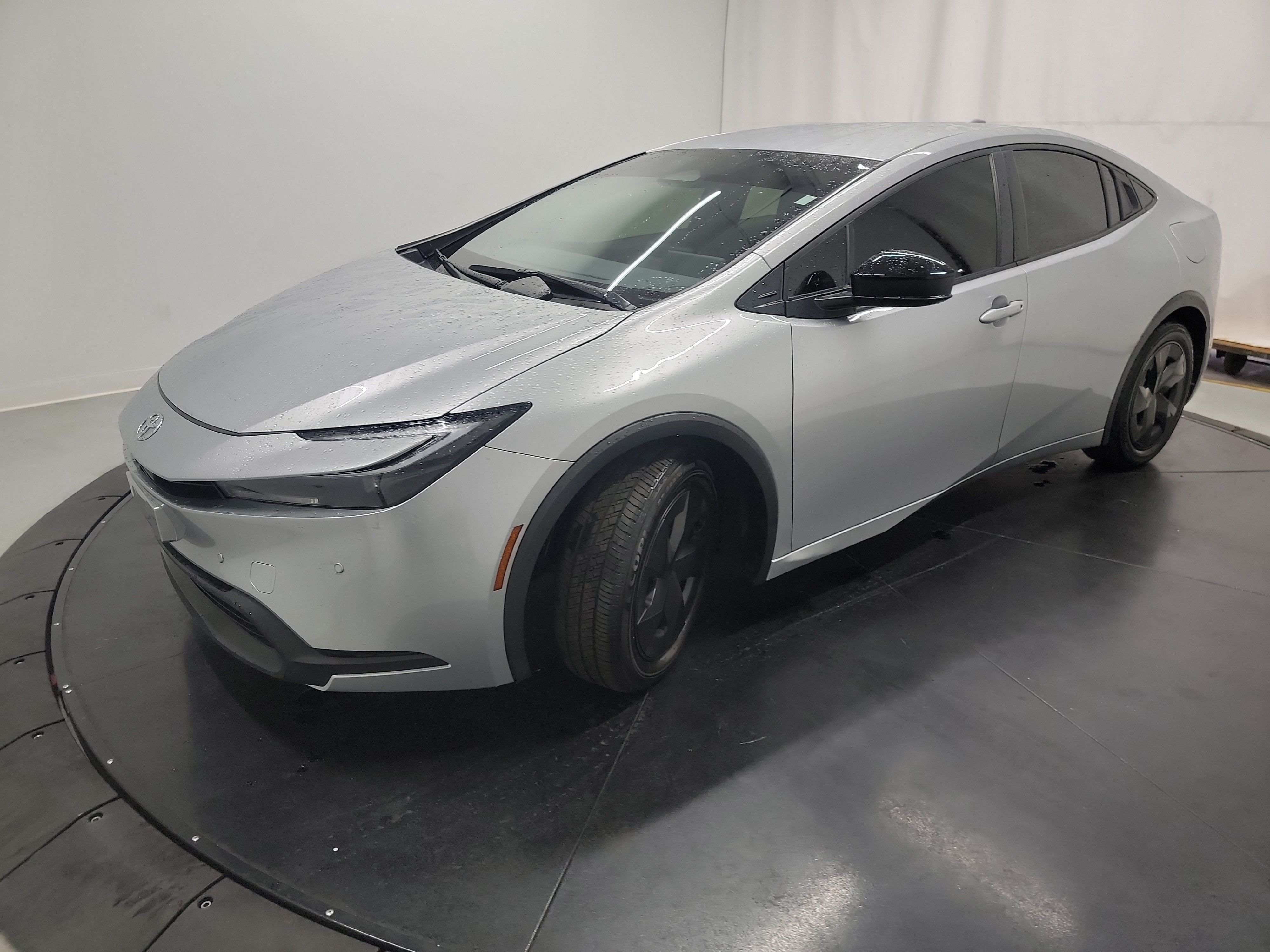2023 Toyota Prius LE photo