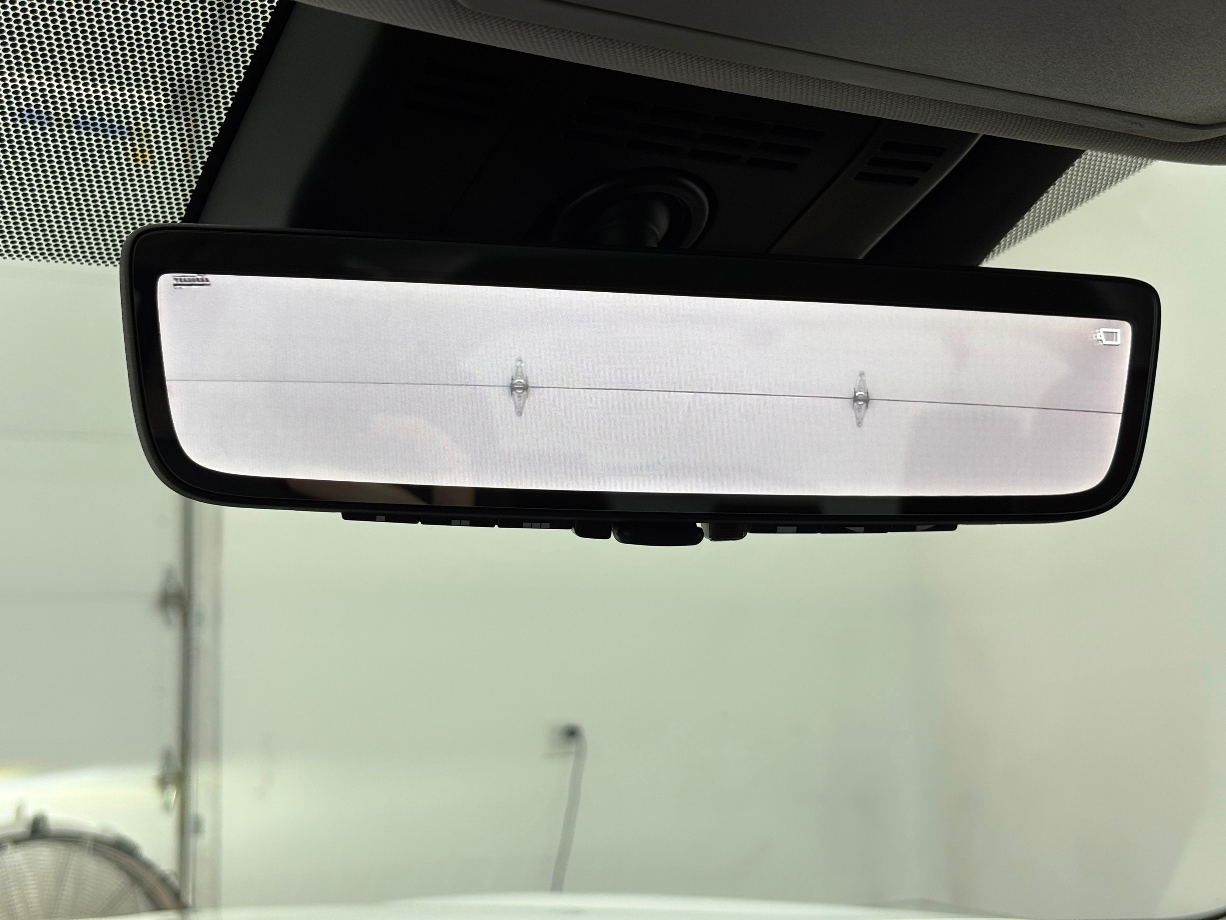 Used 2025 Pearl Toyota Platinum image 7