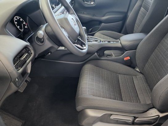 2025 Honda HR-V LX photo