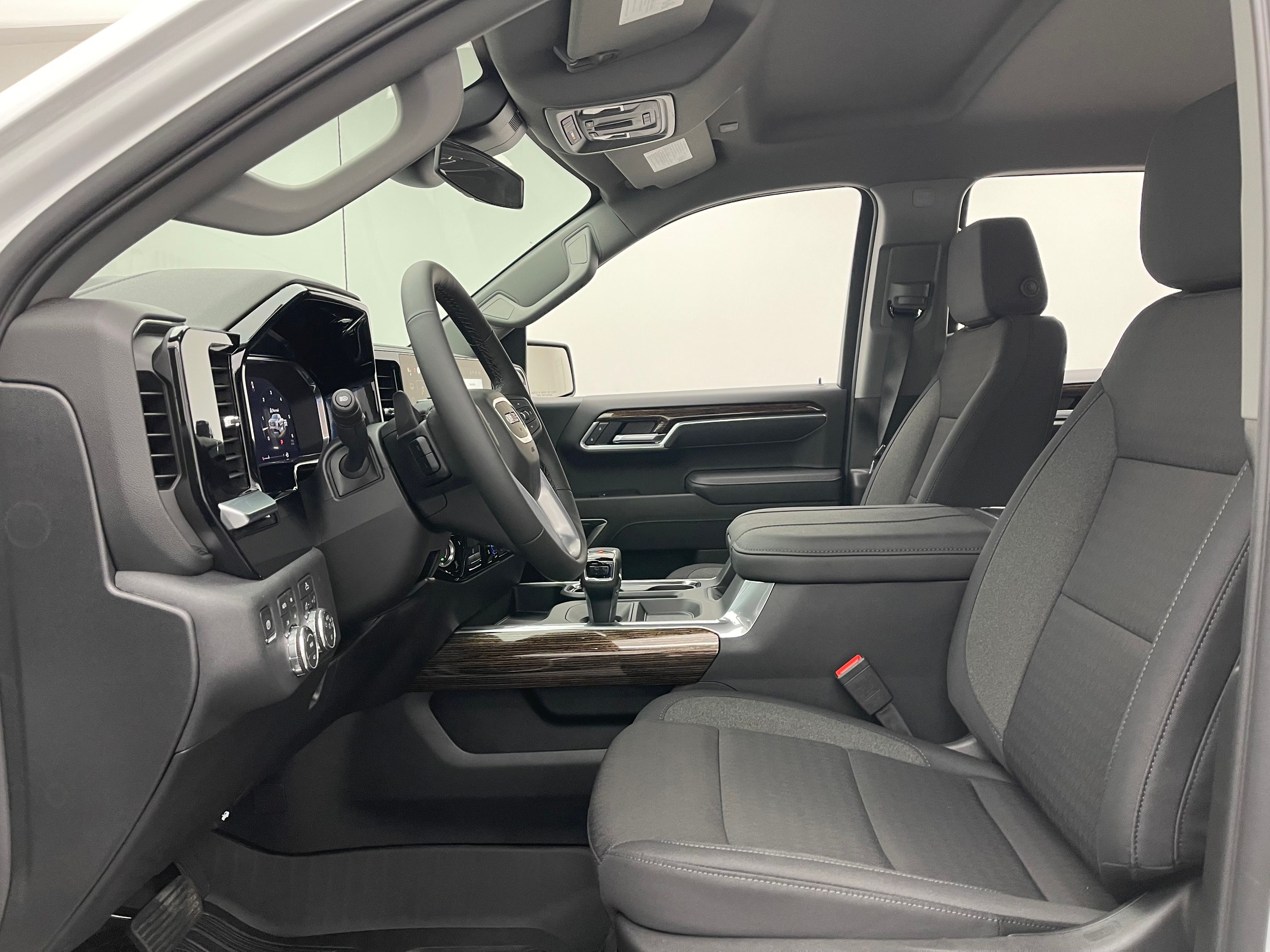 New 2026 Summit White GMC Elevation image 15