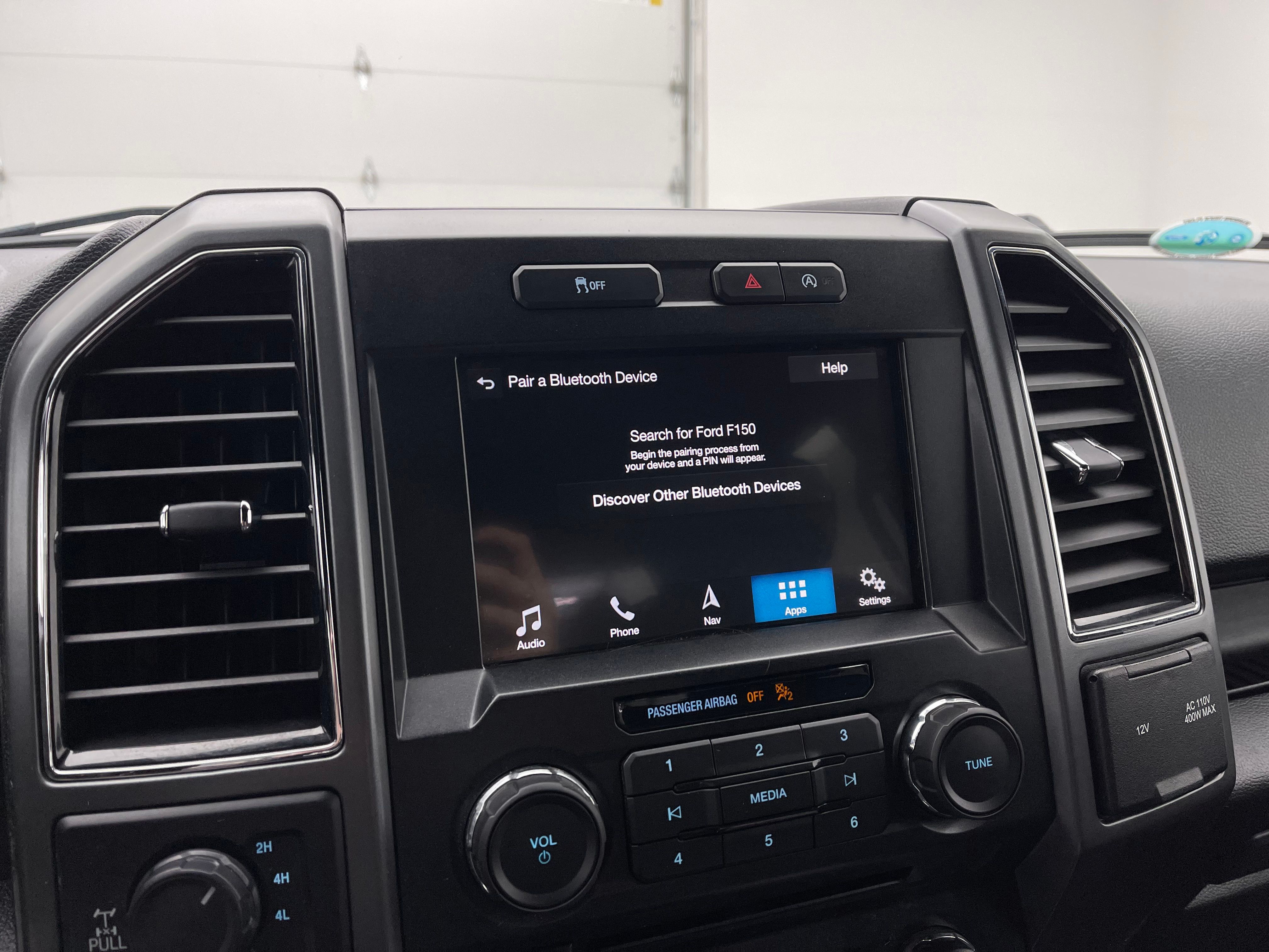 Used 2018 Oxford White Ford XLT image 21