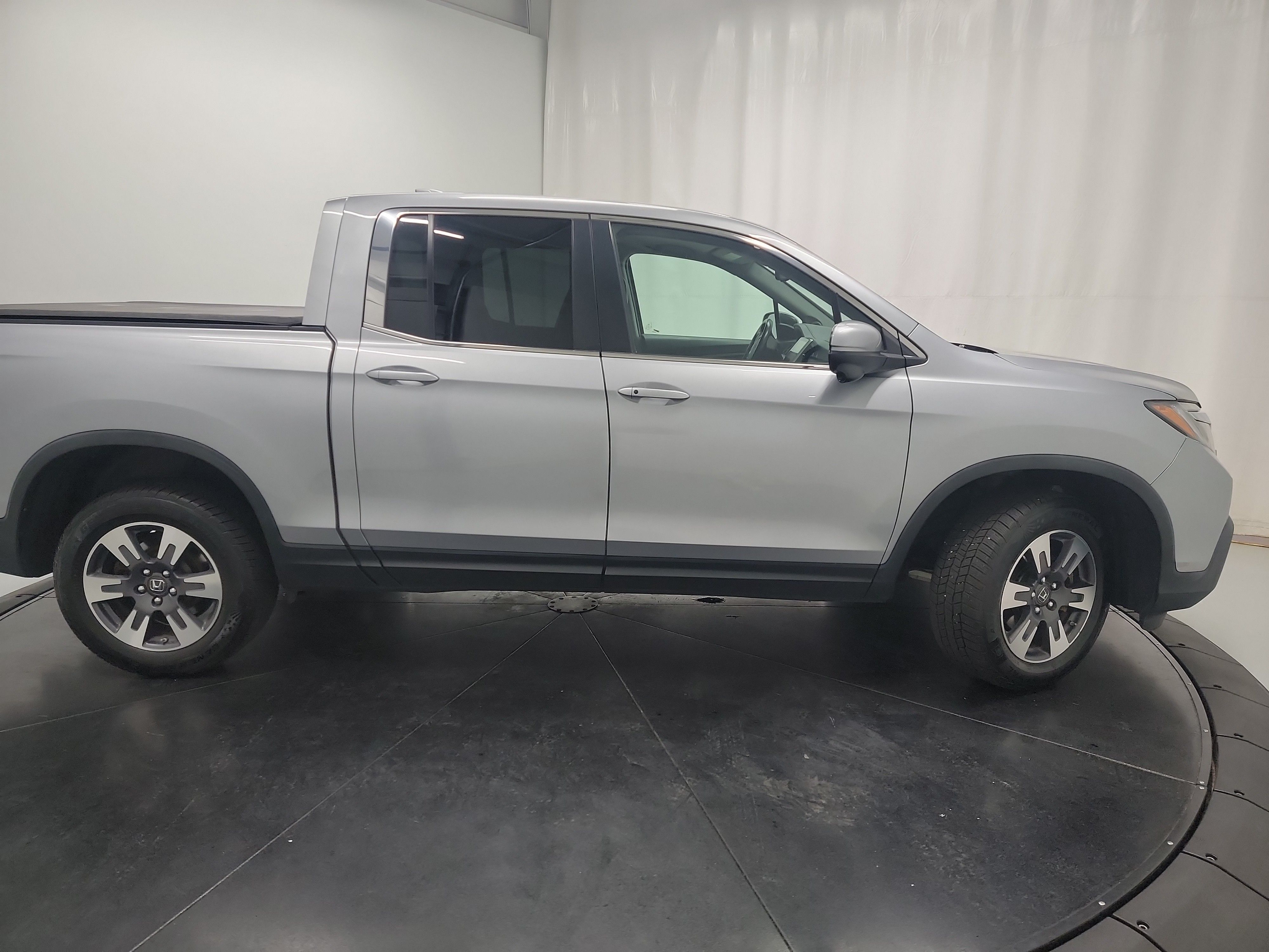 2018 Honda Ridgeline RTL-T photo
