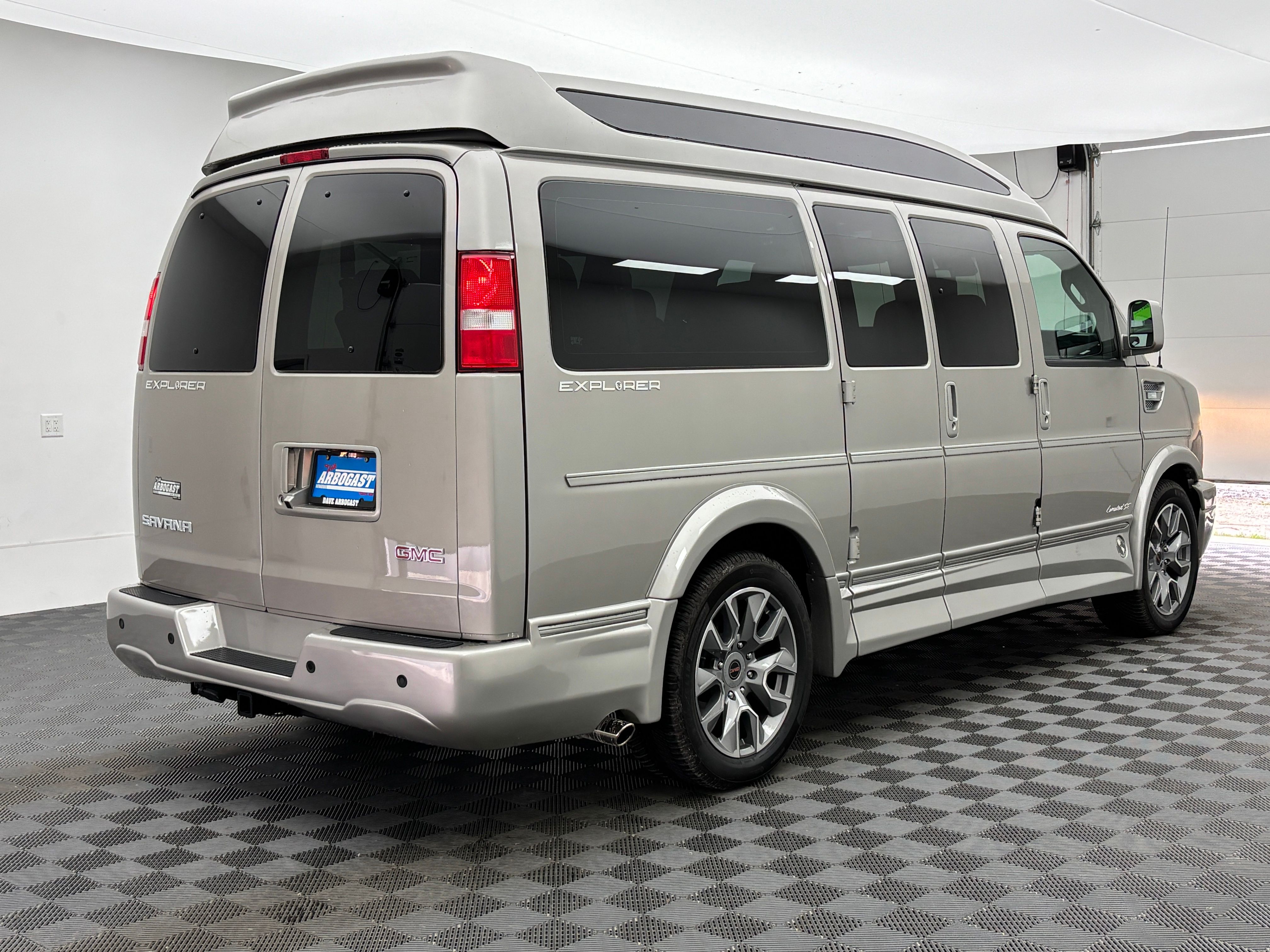 New 2026 Silver Birch Metallic GMC Explorer Limited SE image 8