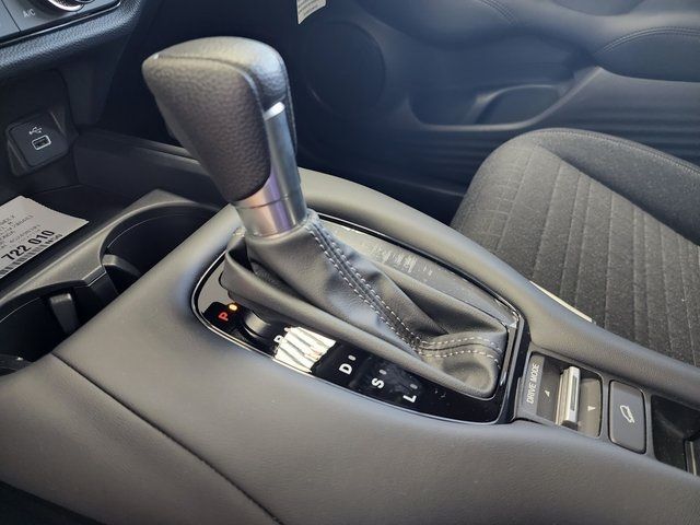 2025 Honda HR-V LX photo
