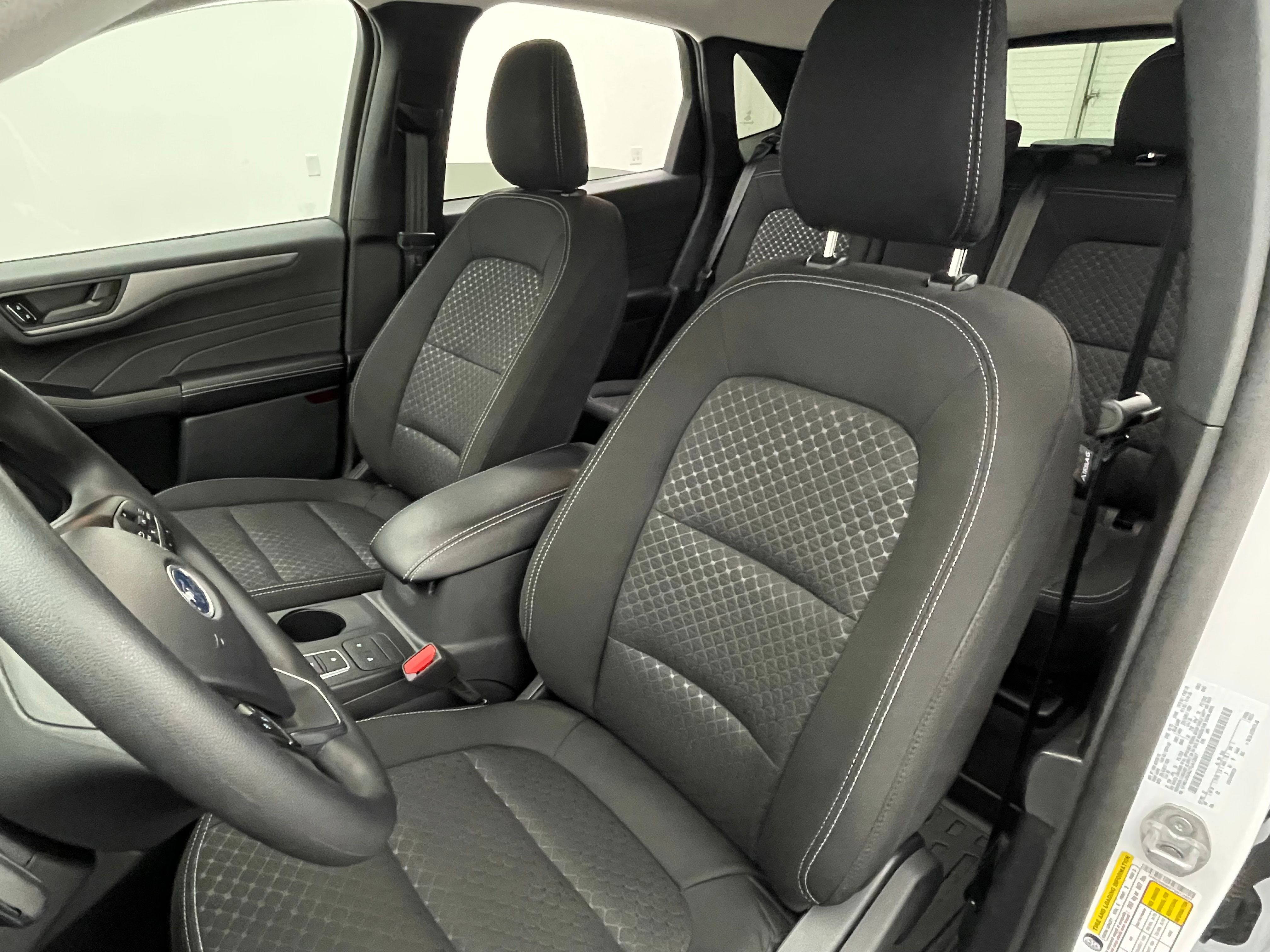 Used 2026 Oxford White Ford Active image 16
