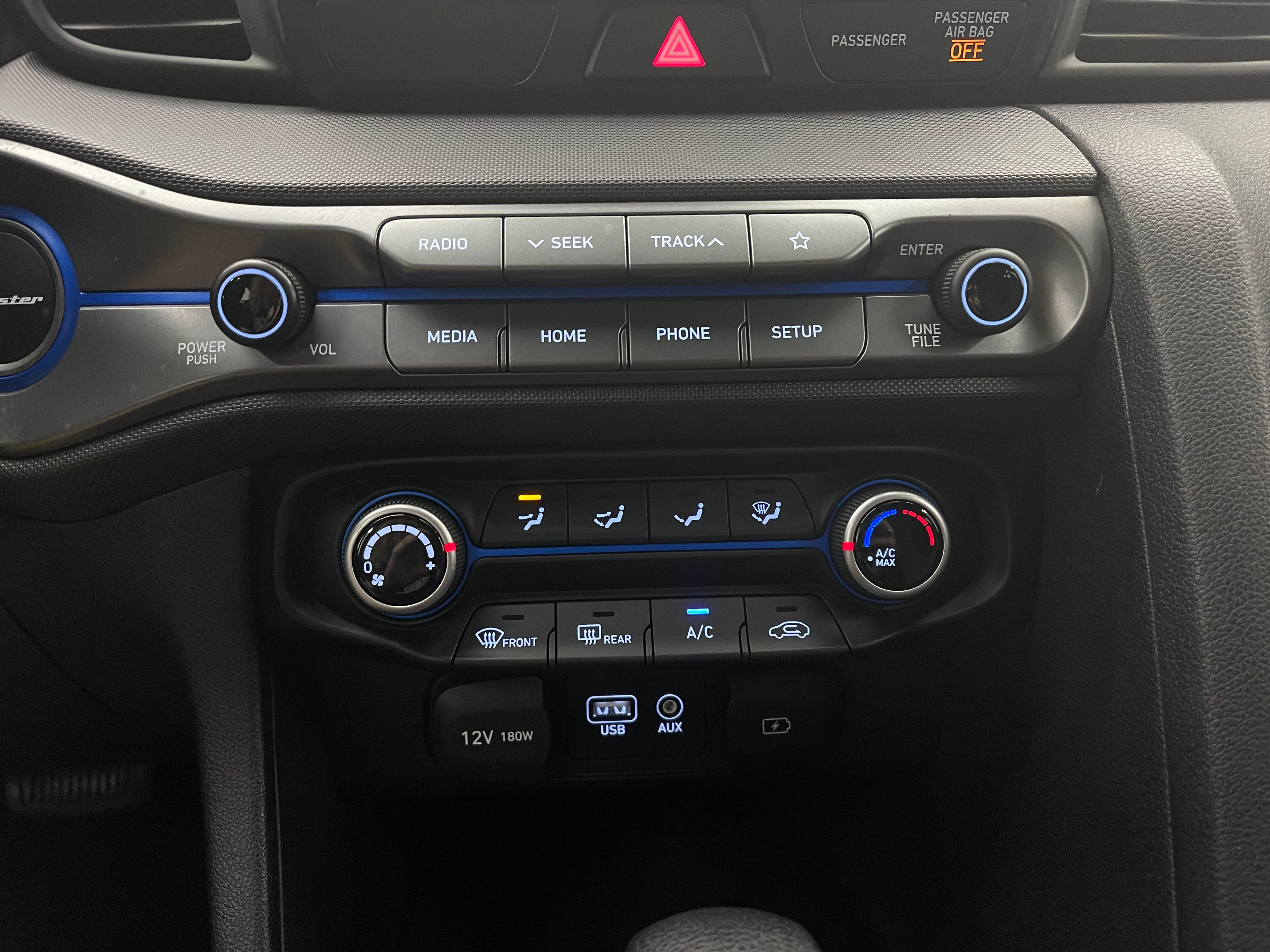 Used 2019 Ultra Black Pearl Hyundai 2.0 image 24