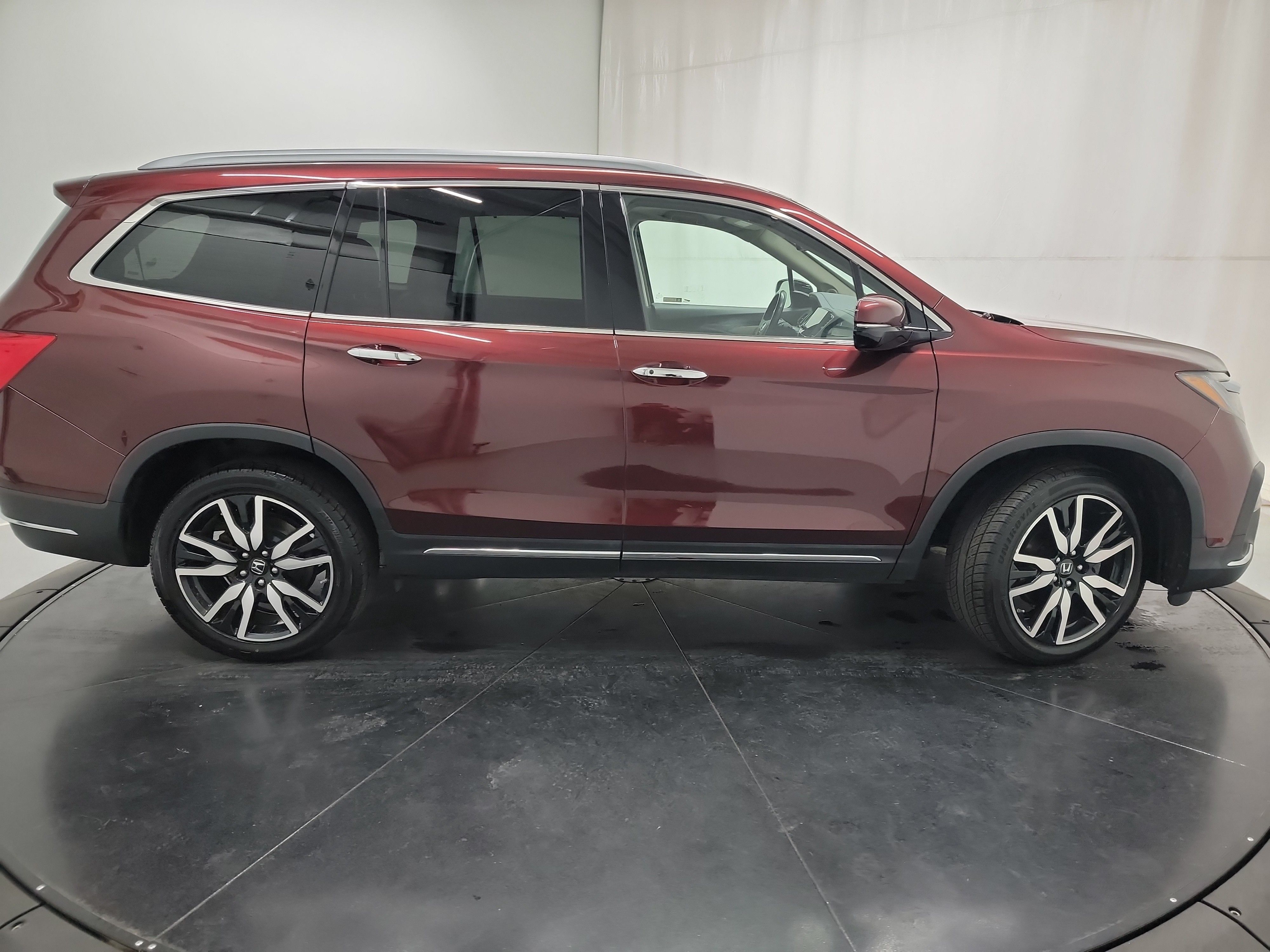 2019 Honda Pilot Elite photo