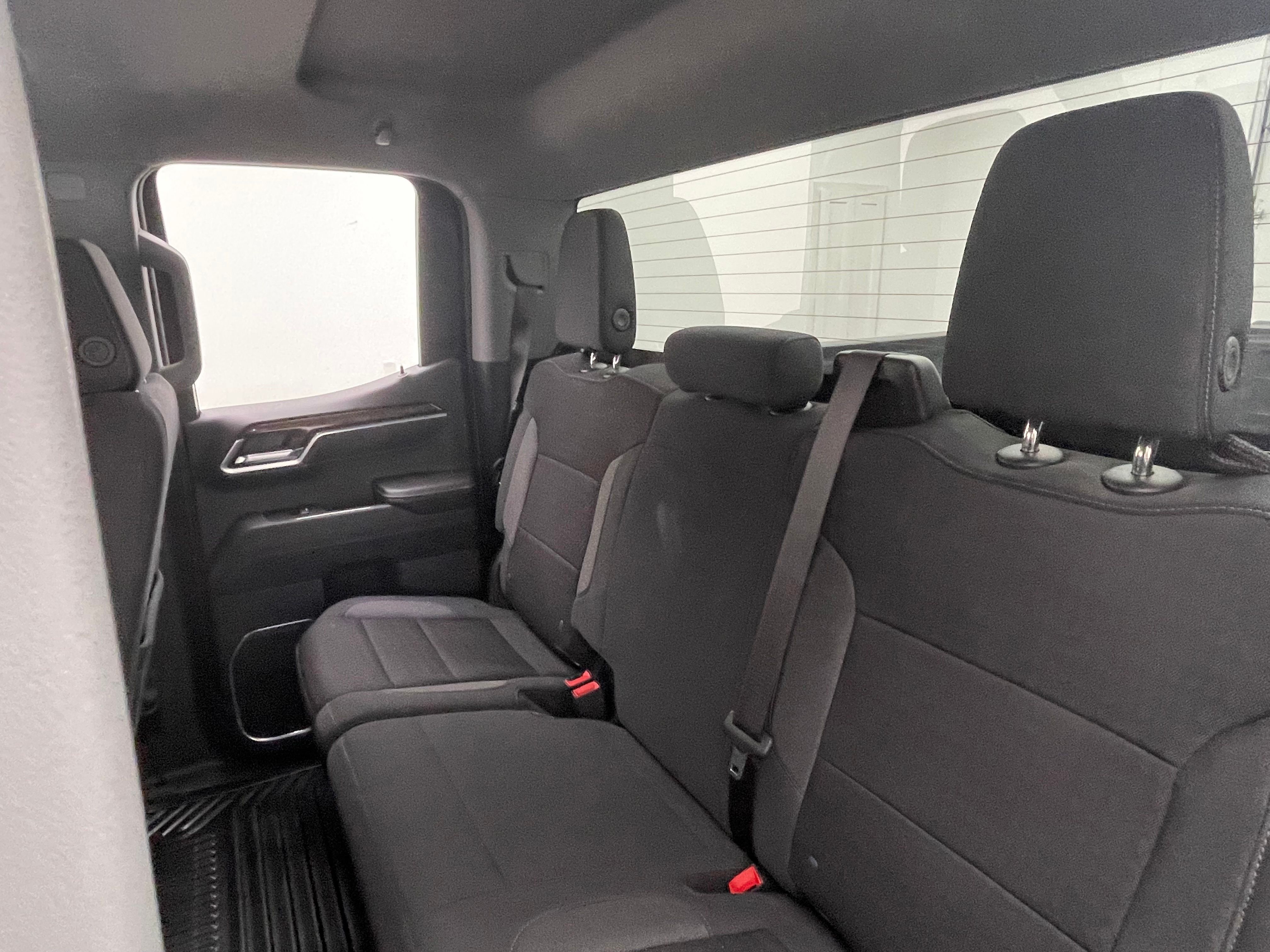 Used 2023 Sterling Metallic GMC Elevation image 39