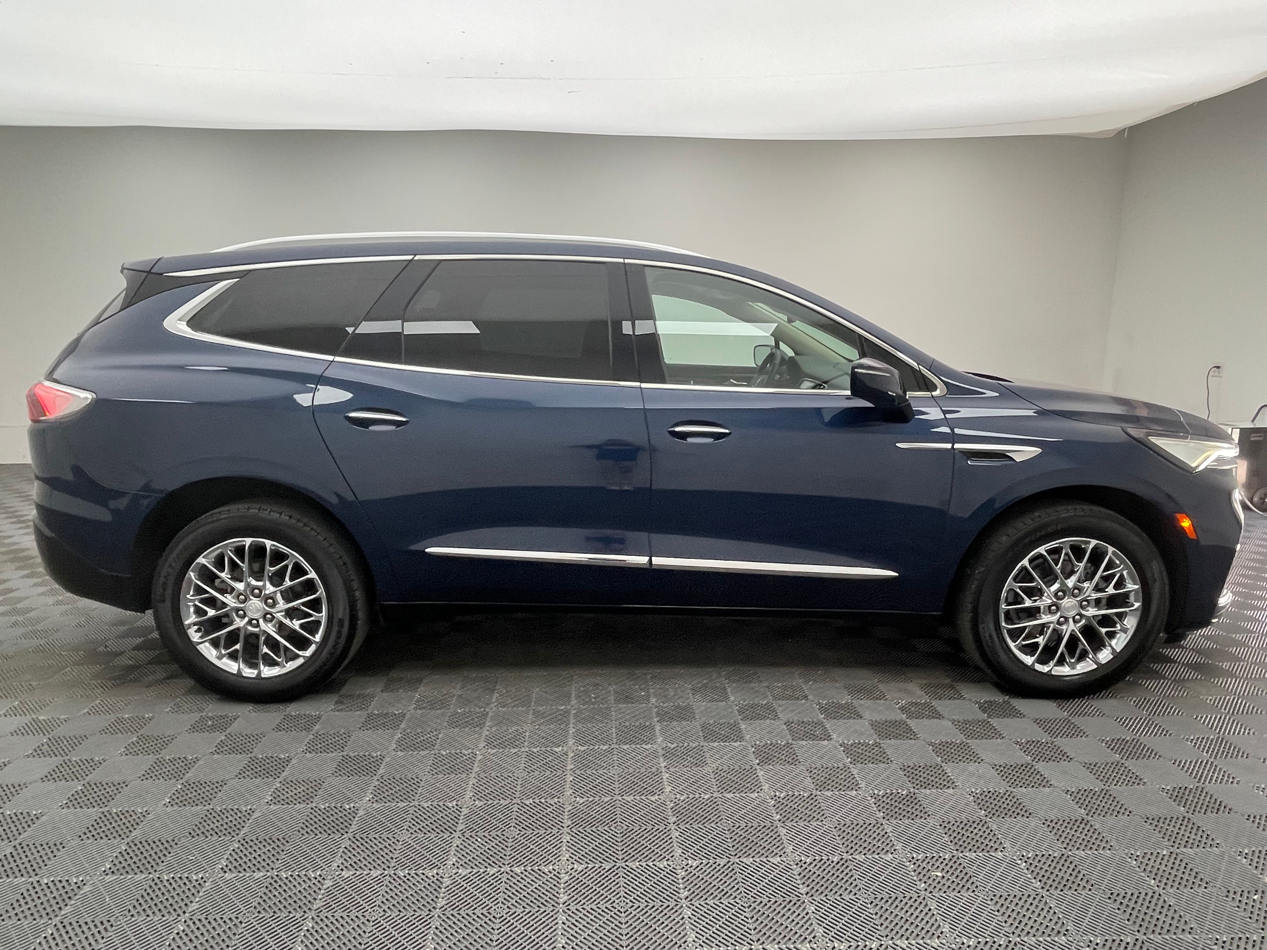 Used 2023 Emperor Blue Metallic Buick Essence image 6
