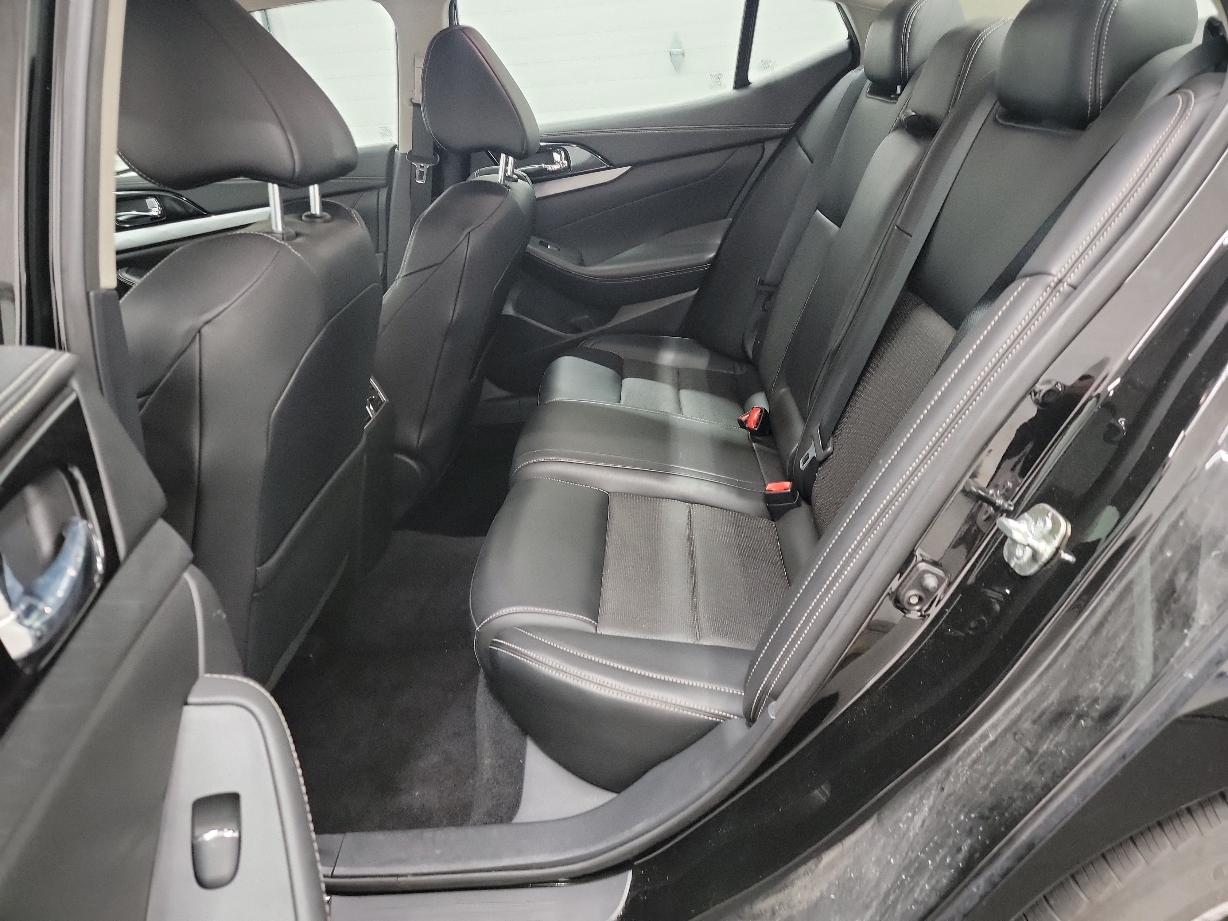 2018 Nissan Maxima 3.5 SV photo