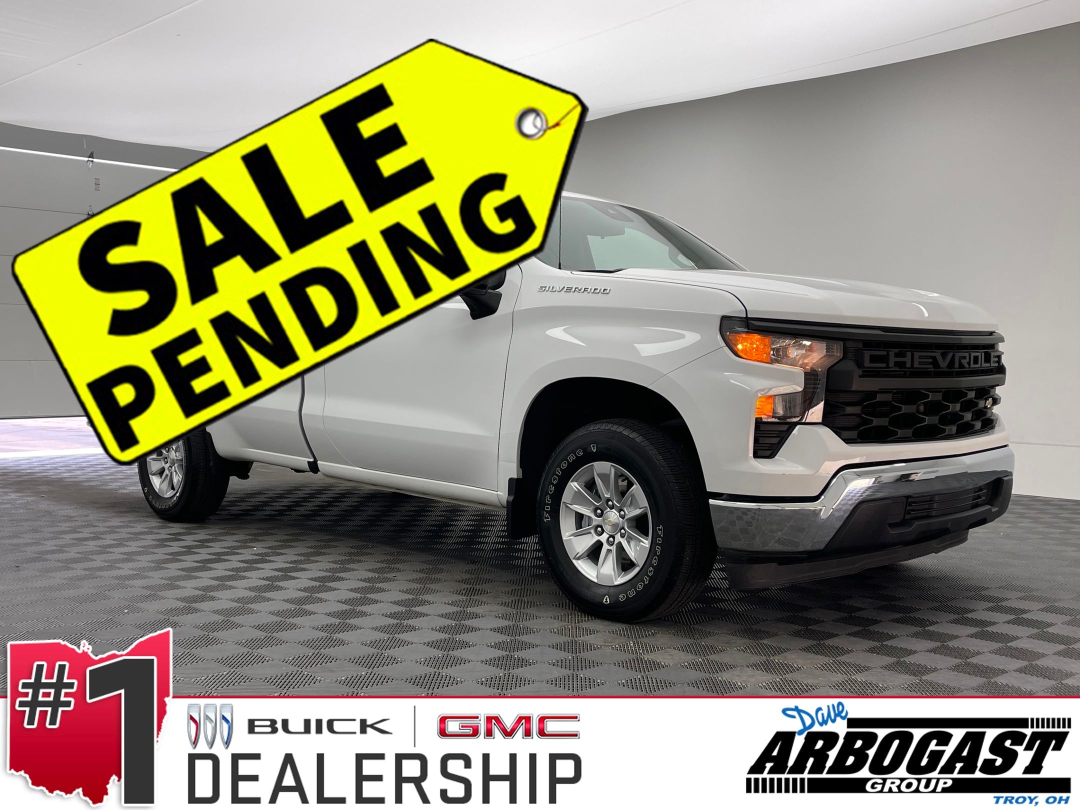 Summit White 2022 Chevrolet Silverado 1500 Pickup Truck 4X2 8-Speed Automatic