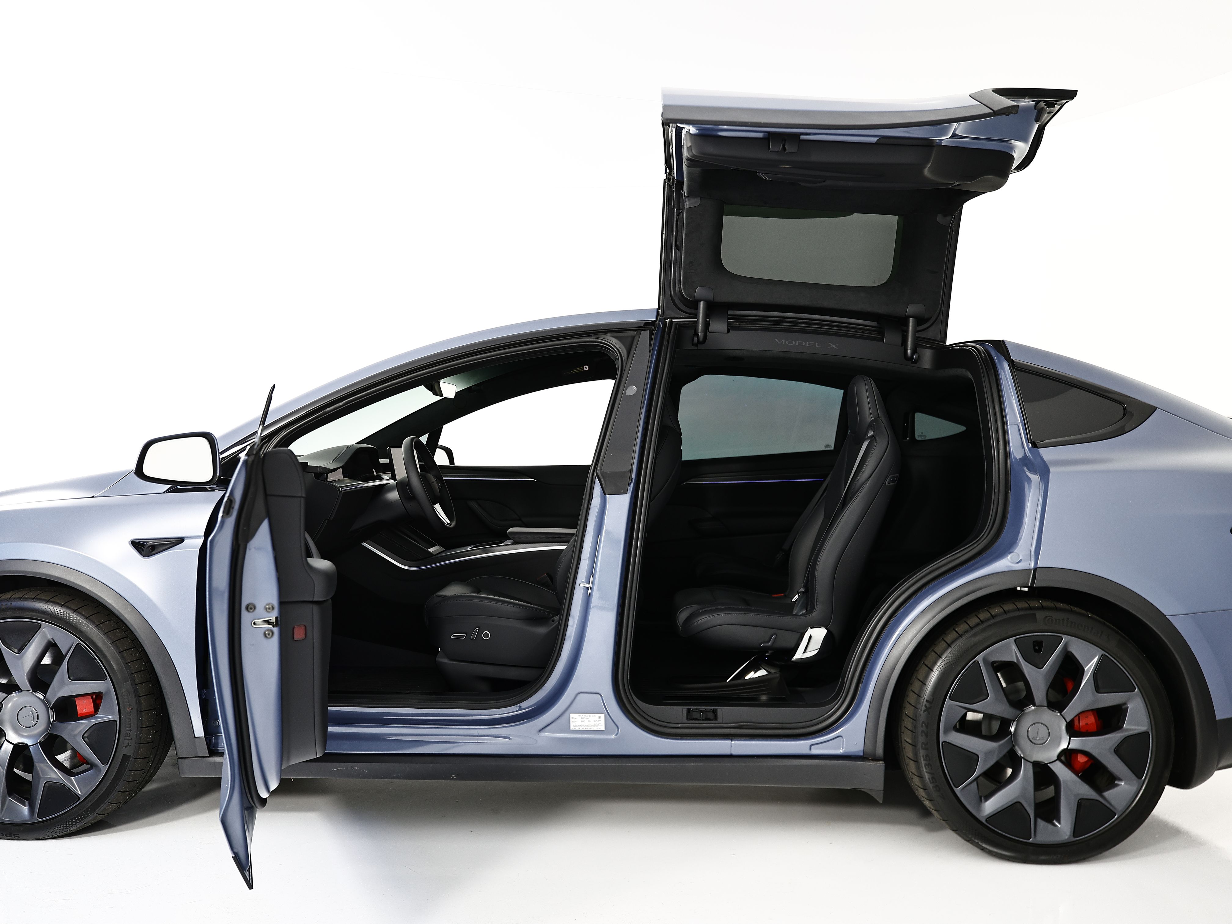 Used 2026 Blue Tesla Plaid image 27
