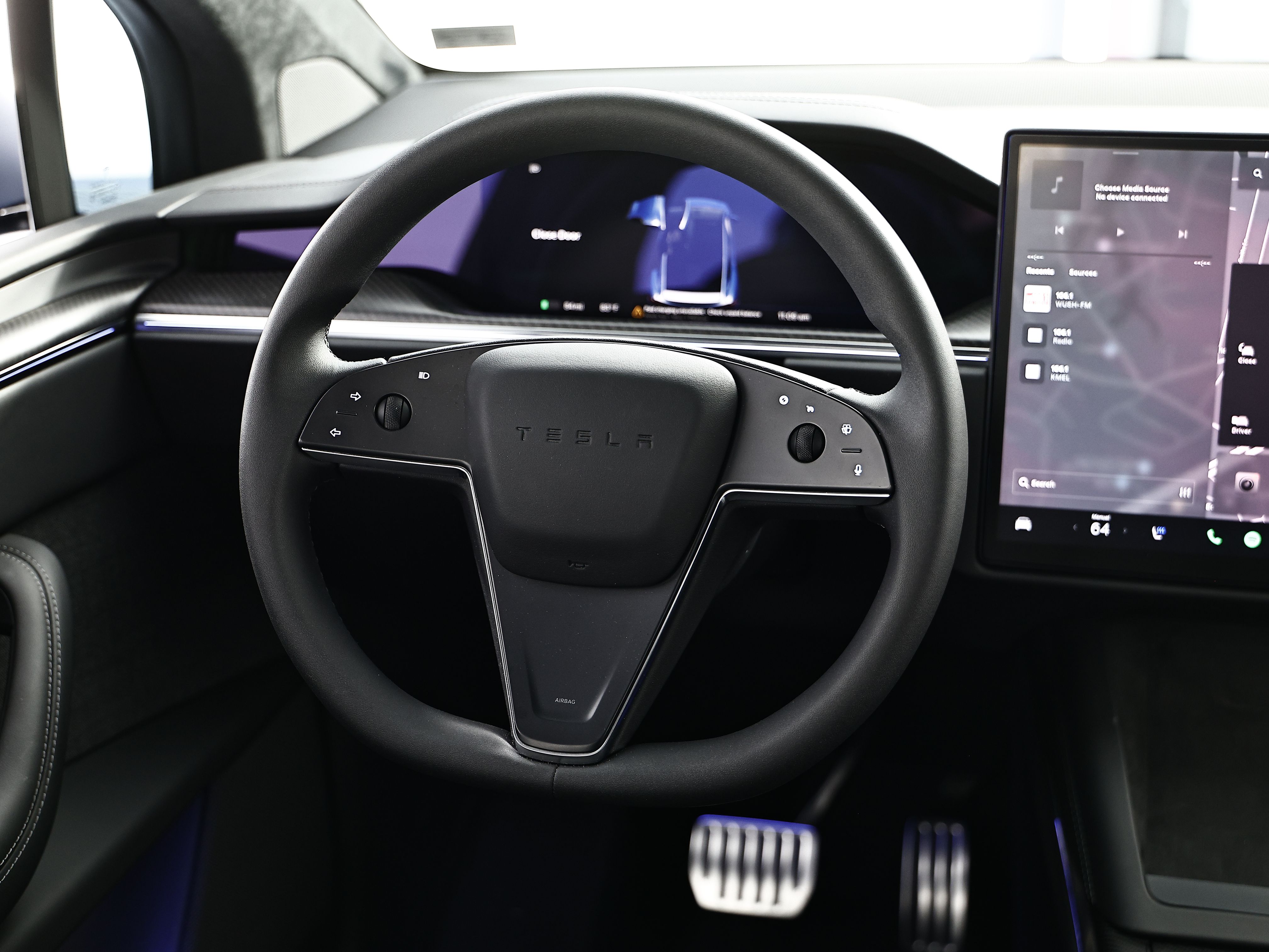 Used 2026 Blue Tesla Plaid image 33