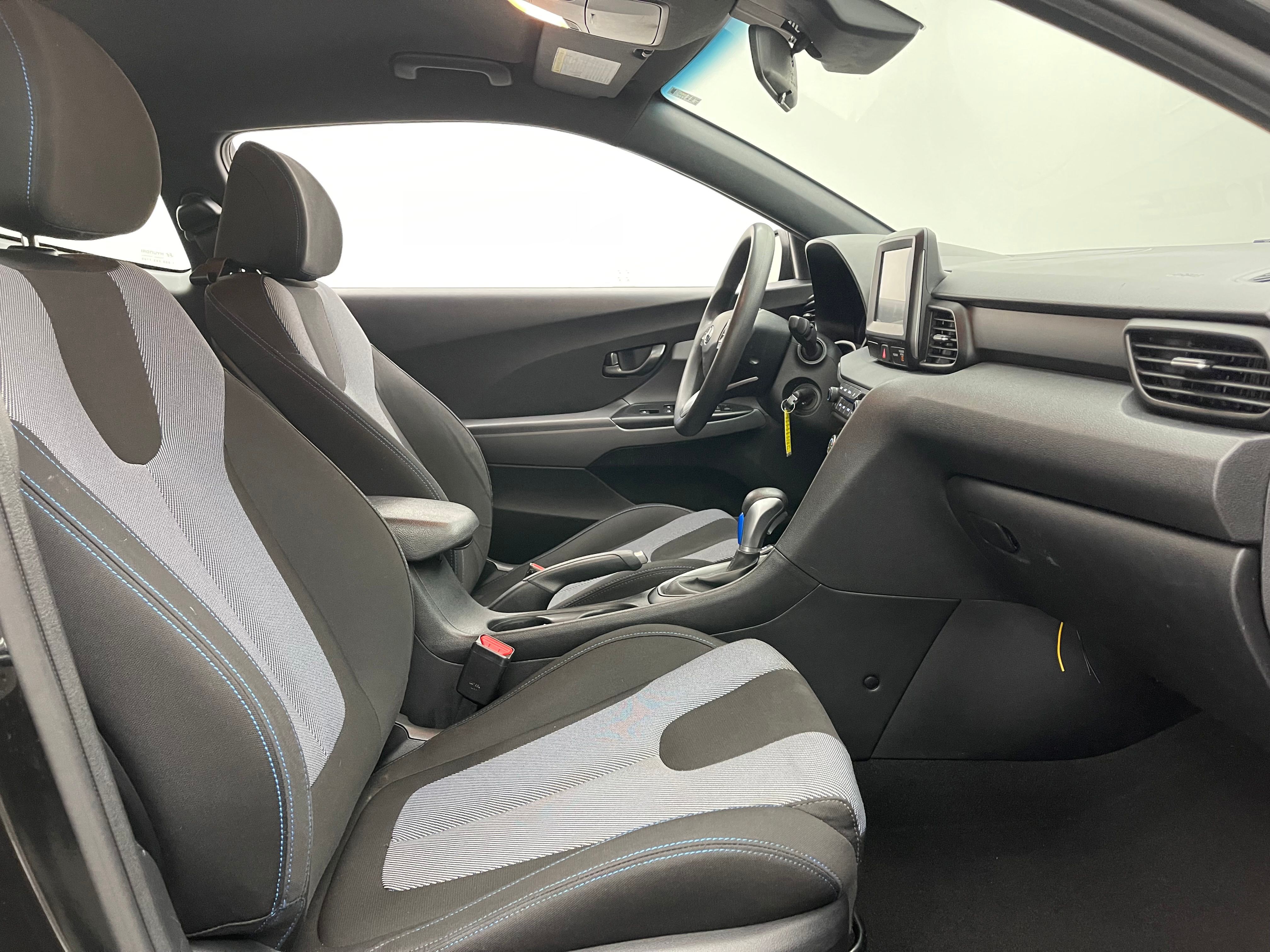 Used 2019 Ultra Black Pearl Hyundai 2.0 image 30