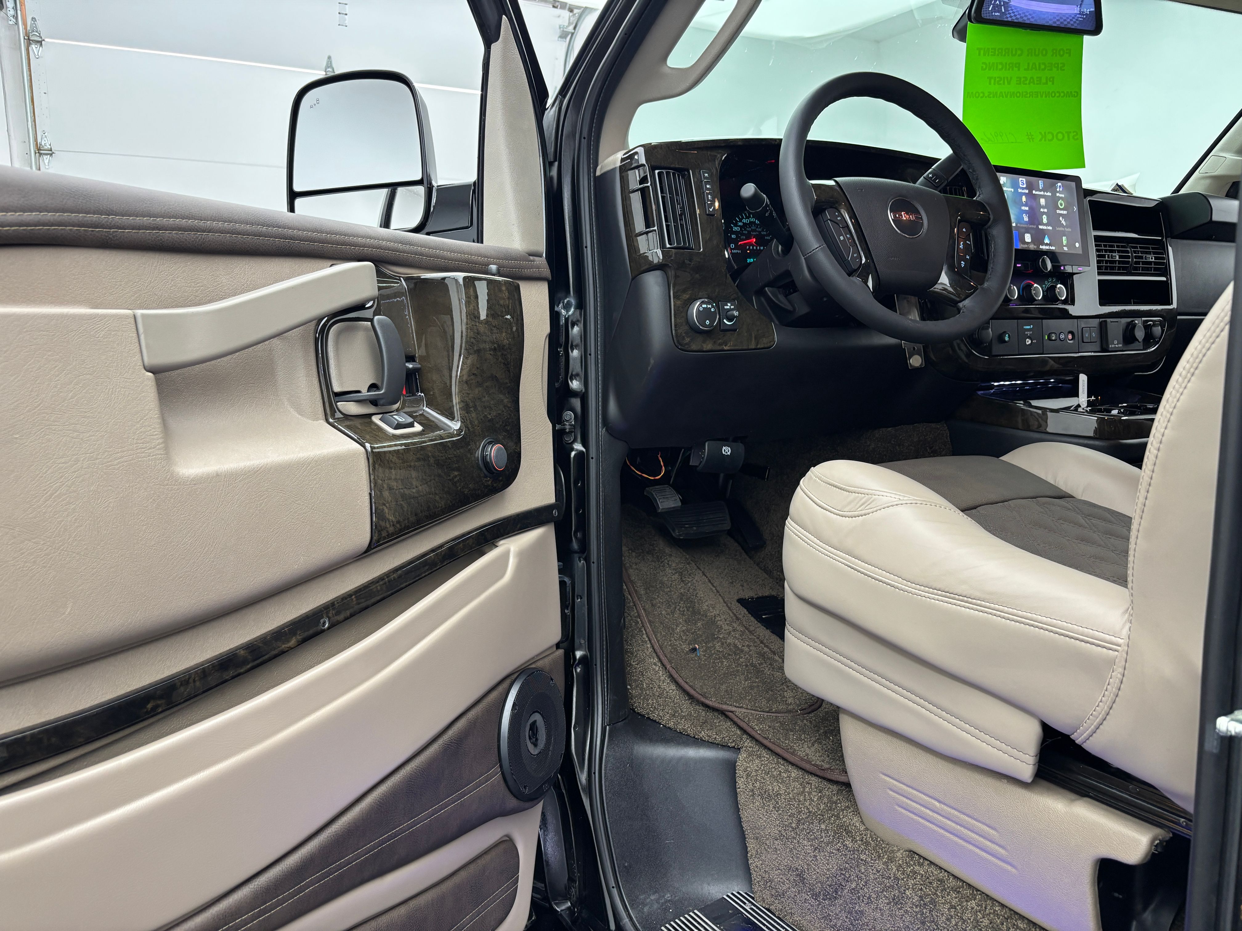 New 2026 Onyx Black GMC Explorer Limited SE image 17