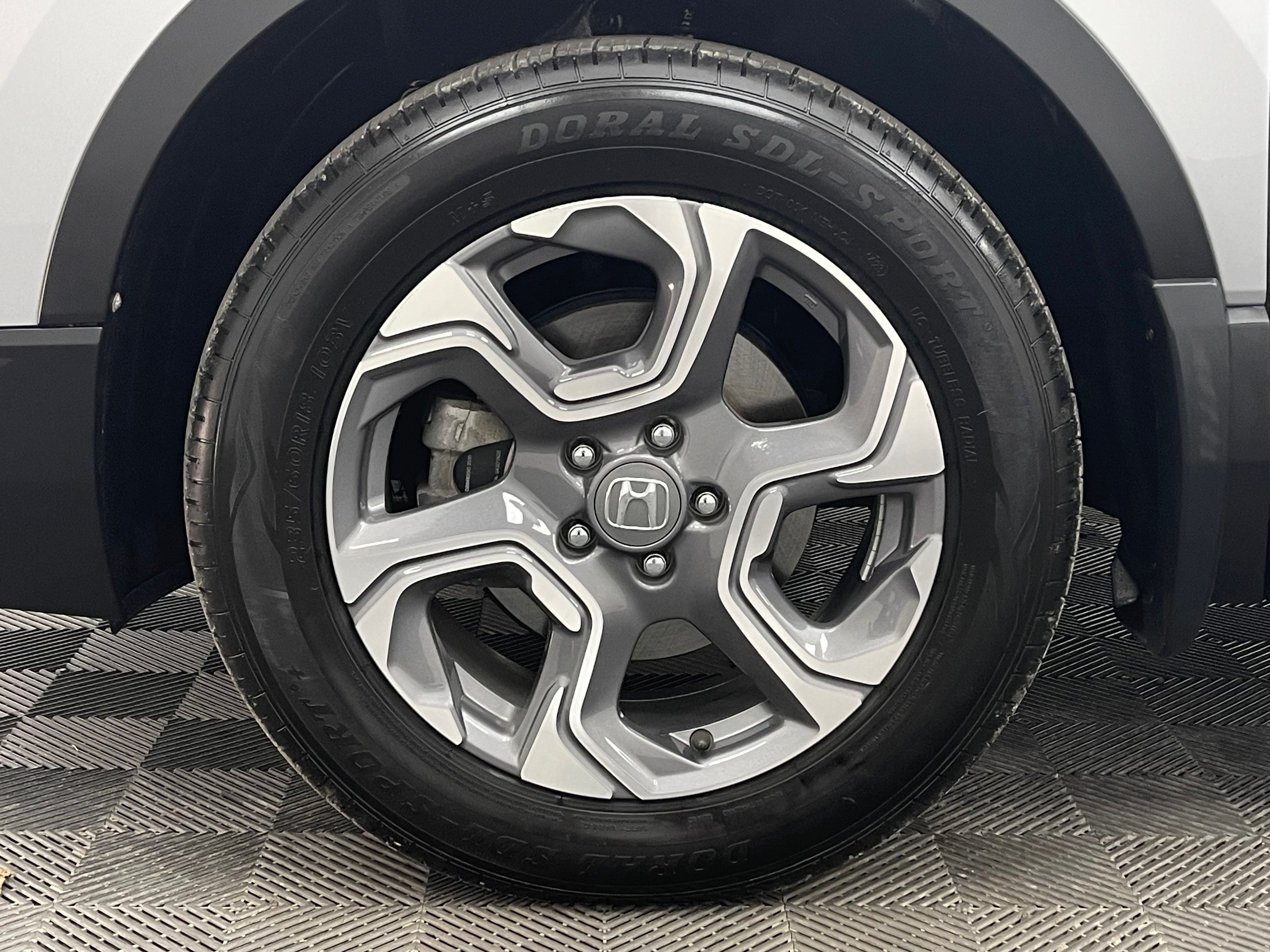 Used 2018 Silver Honda EX image 14