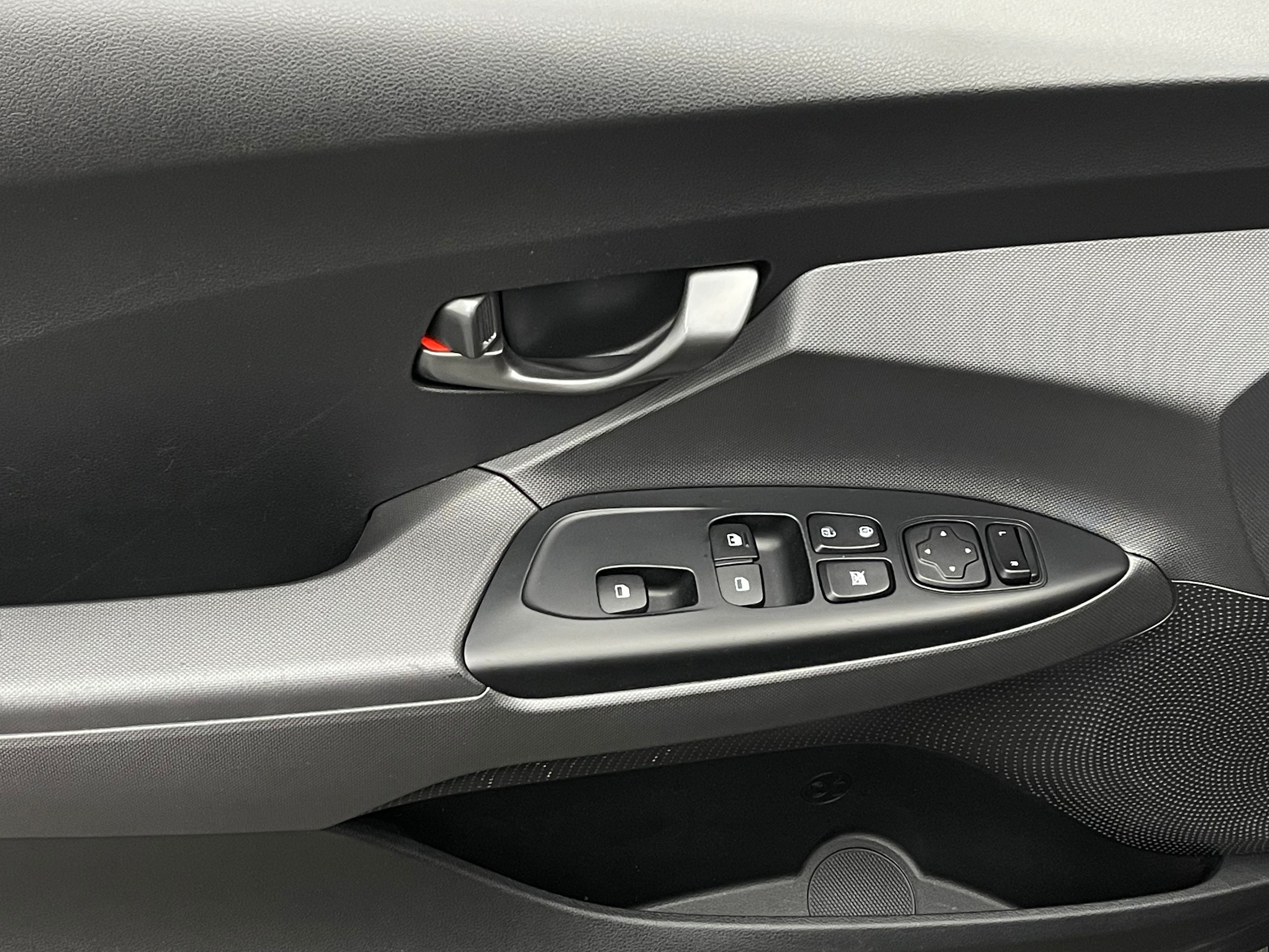 Used 2019 Ultra Black Pearl Hyundai 2.0 image 14