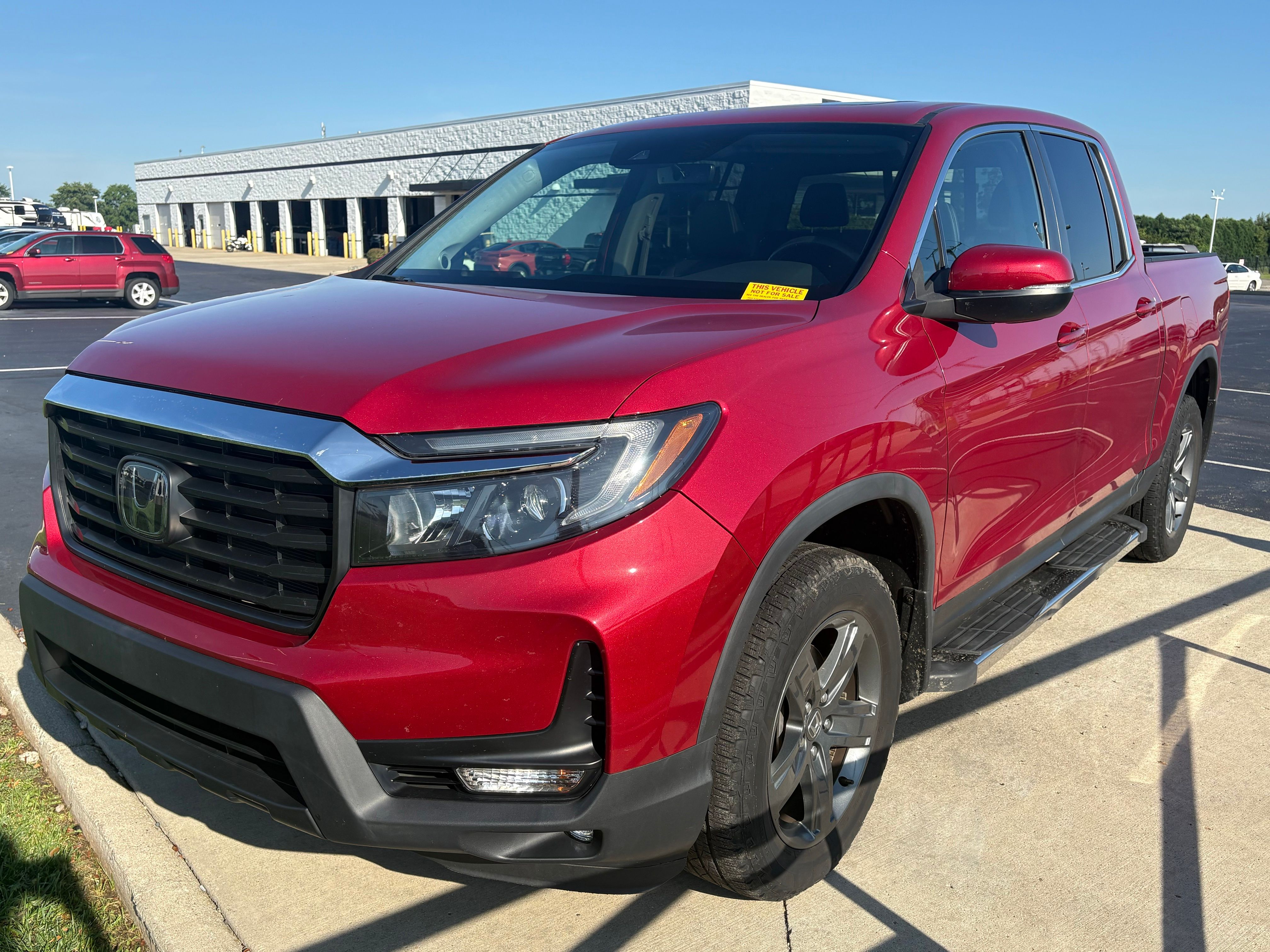 Used 2023 Red Honda RTL image 3